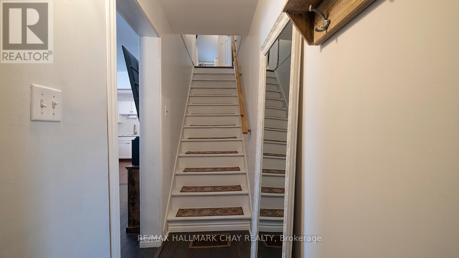 335 Russell Street, Midland, Ontario  L4R 3A5 - Photo 12 - S12152284