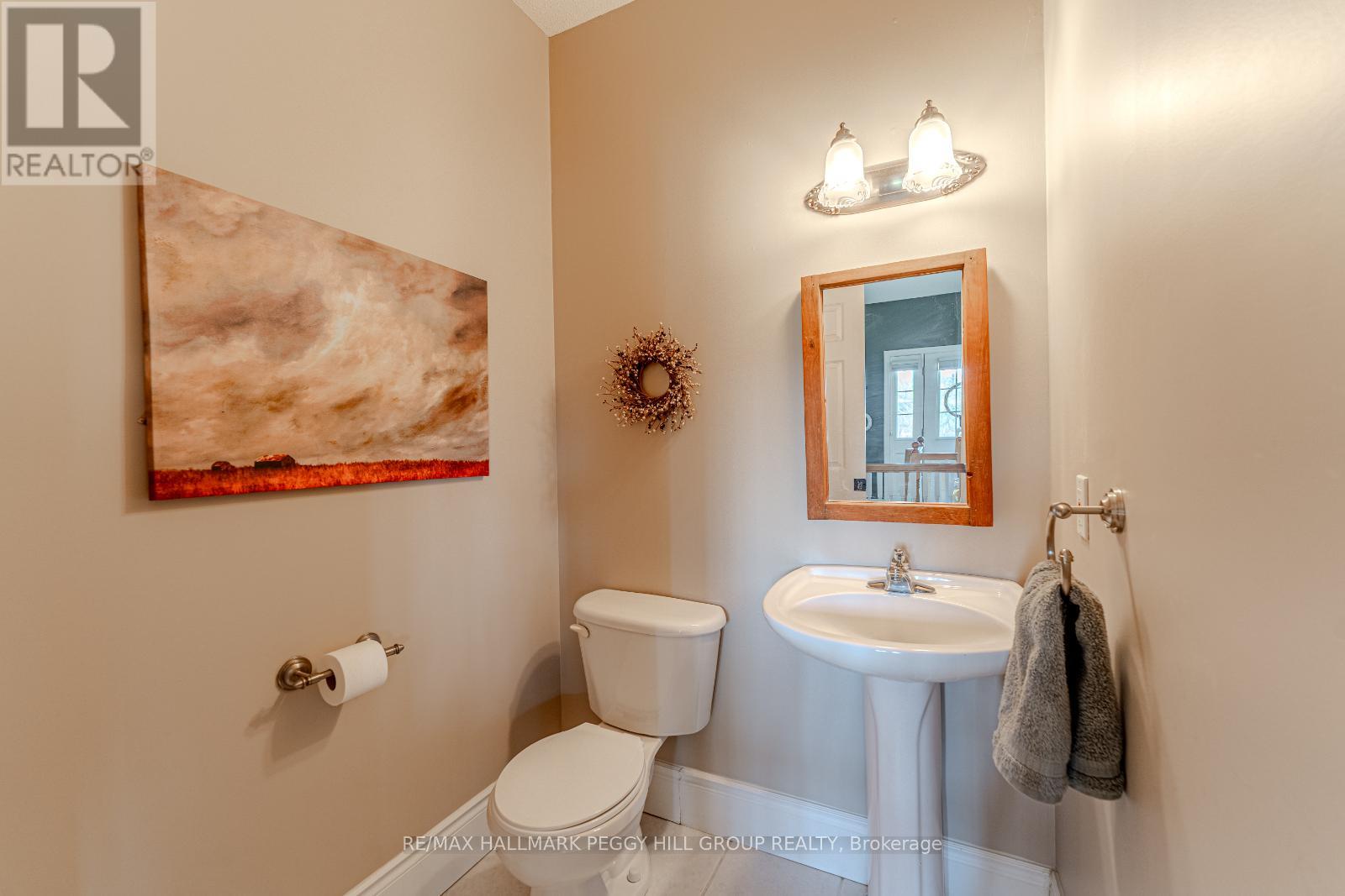 3705 County Road 124, Clearview, Ontario  L0M 1P0 - Photo 13 - S12087051