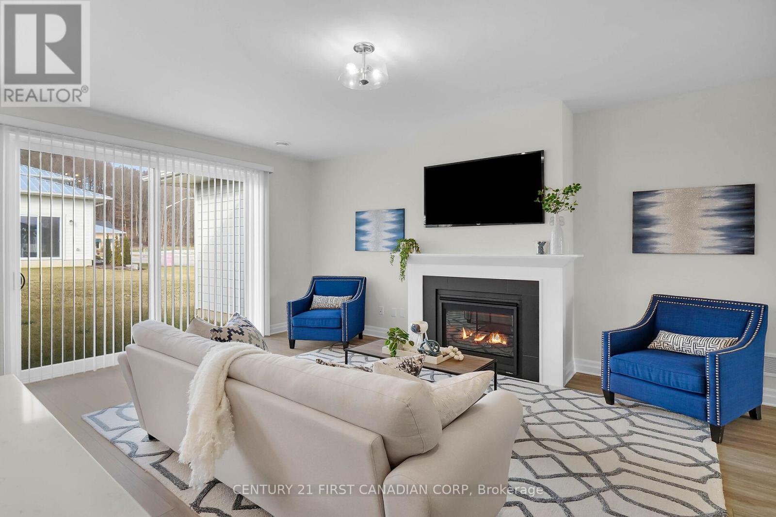 403 Breakwater Boulevard, Central Elgin, Ontario  N5L 0B5 - Photo 12 - X12173868