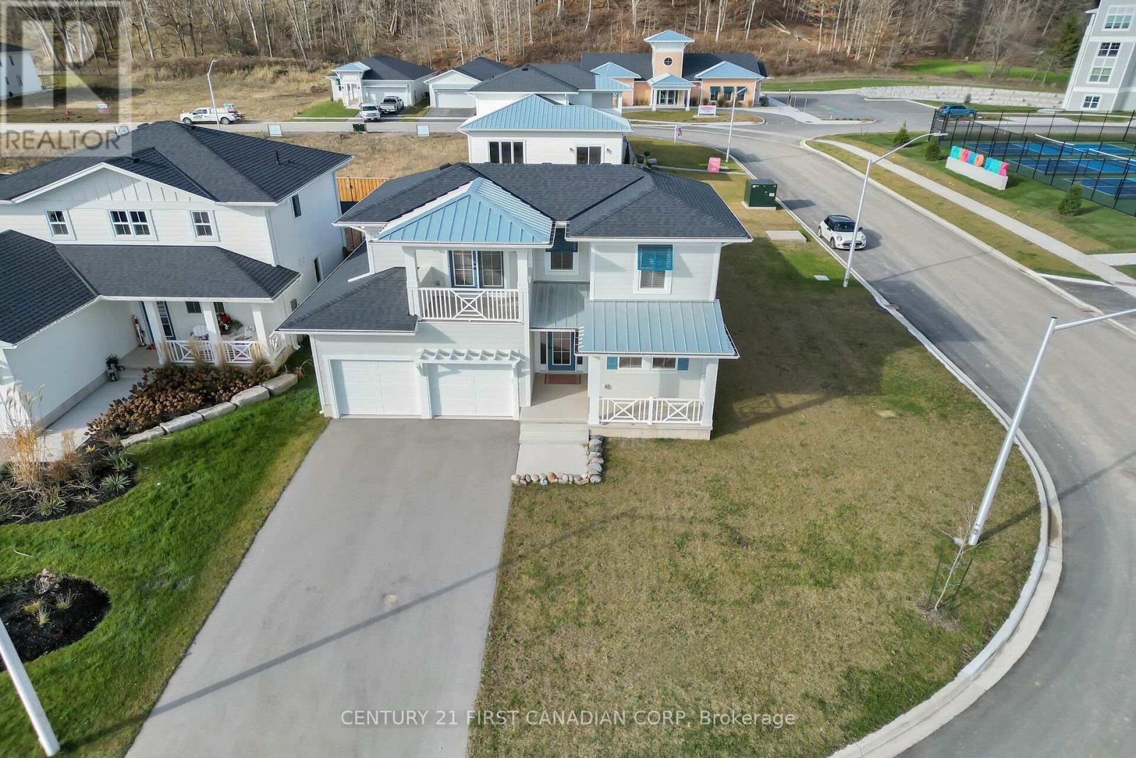 403 BREAKWATER BOULEVARD, Central Elgin, Ontario