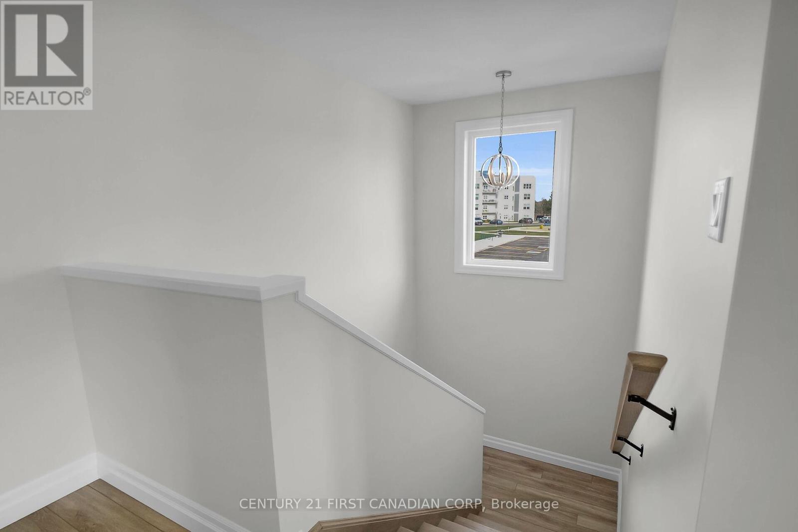 403 Breakwater Boulevard, Central Elgin, Ontario  N5L 0B5 - Photo 23 - X12173868