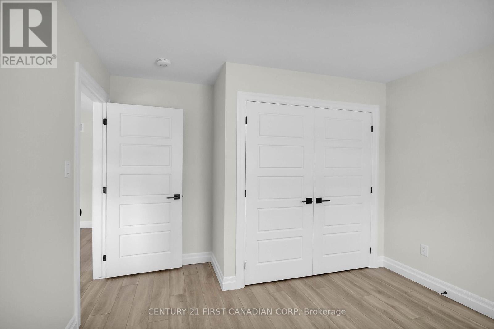 403 Breakwater Boulevard, Central Elgin, Ontario  N5L 0B5 - Photo 27 - X12173868