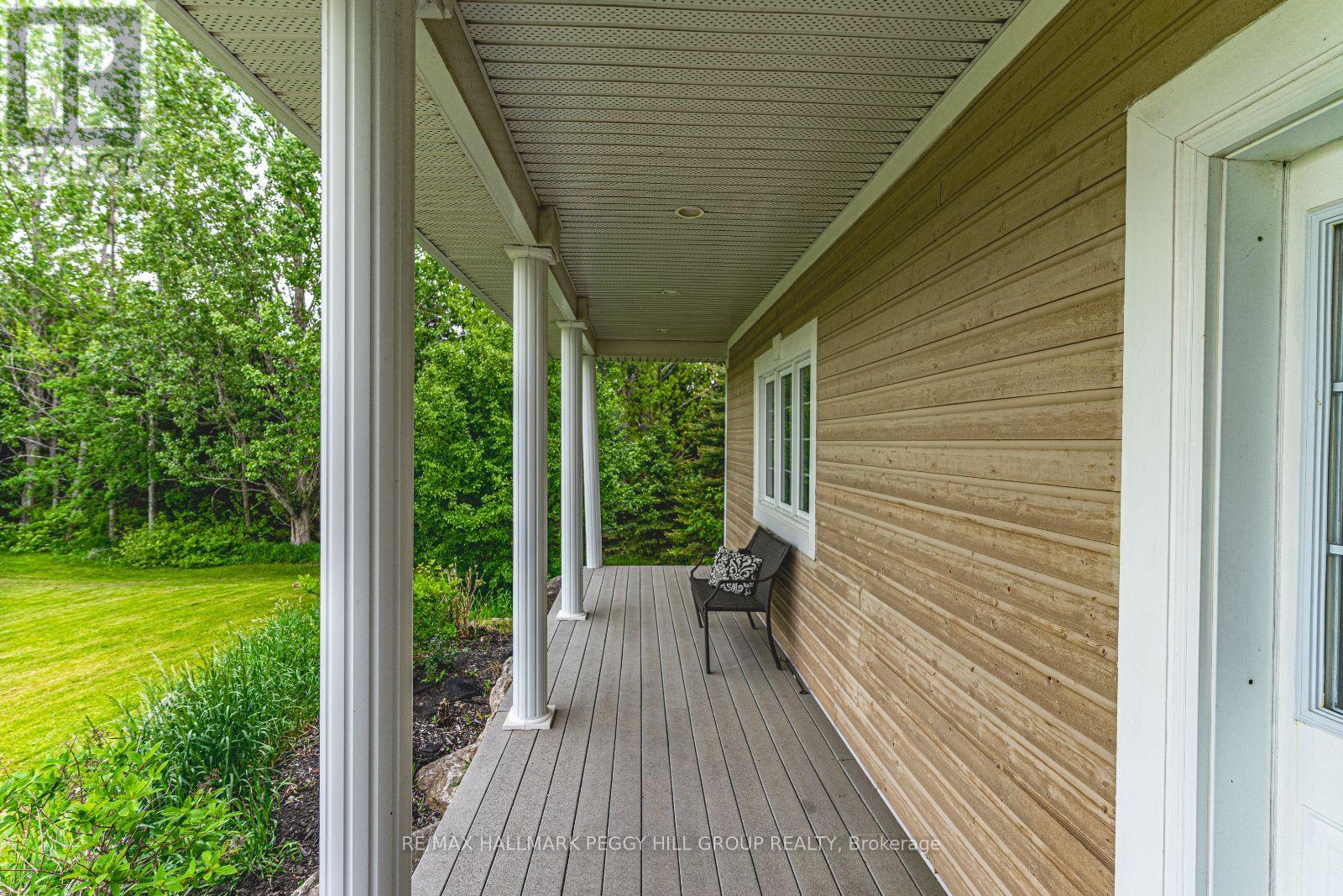3705 County Road 124, Clearview, Ontario  L0M 1P0 - Photo 17 - S12087051