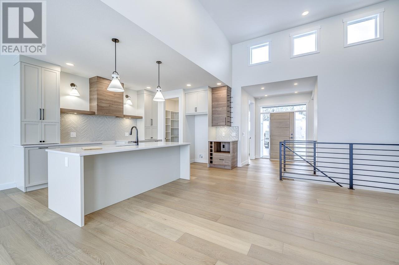 2140 Linfield Drive, Kamloops, British Columbia  V1S 0G3 - Photo 4 - 10351498