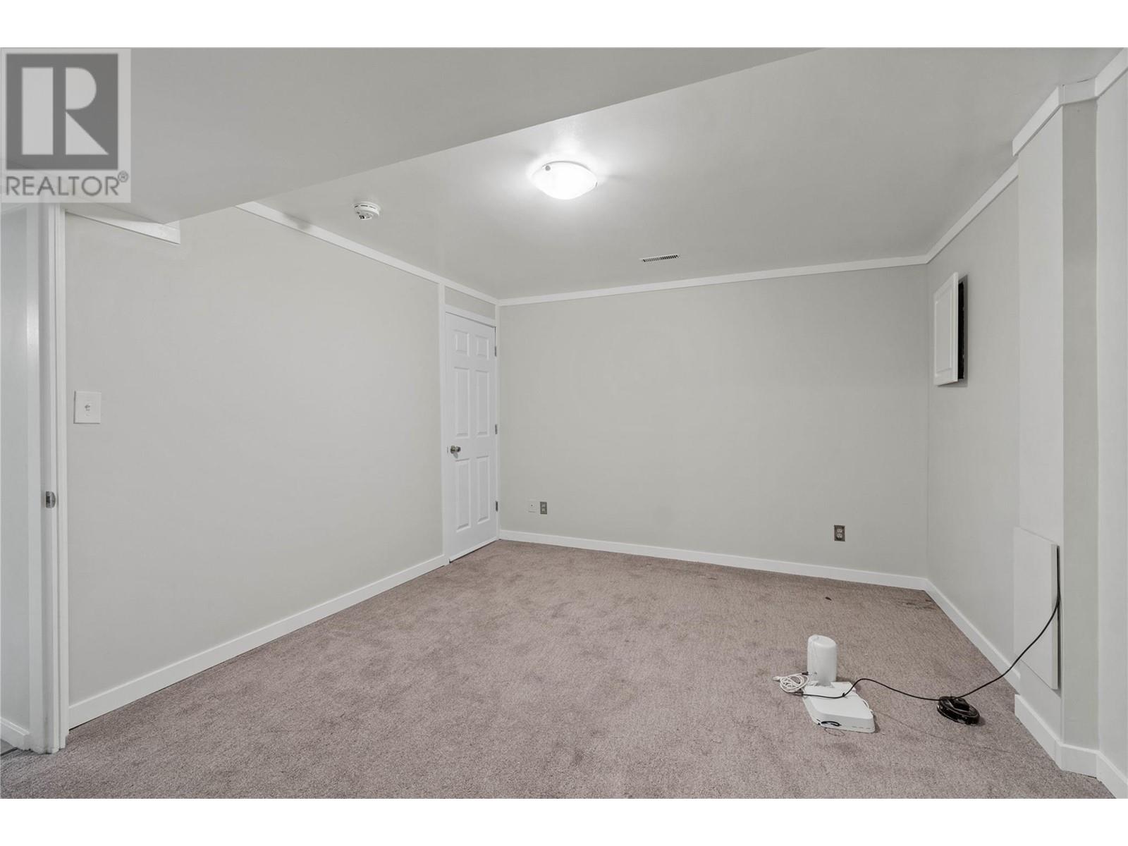 416 Waddington Drive, Kamloops, British Columbia  V2E 1M5 - Photo 22 - 10351440
