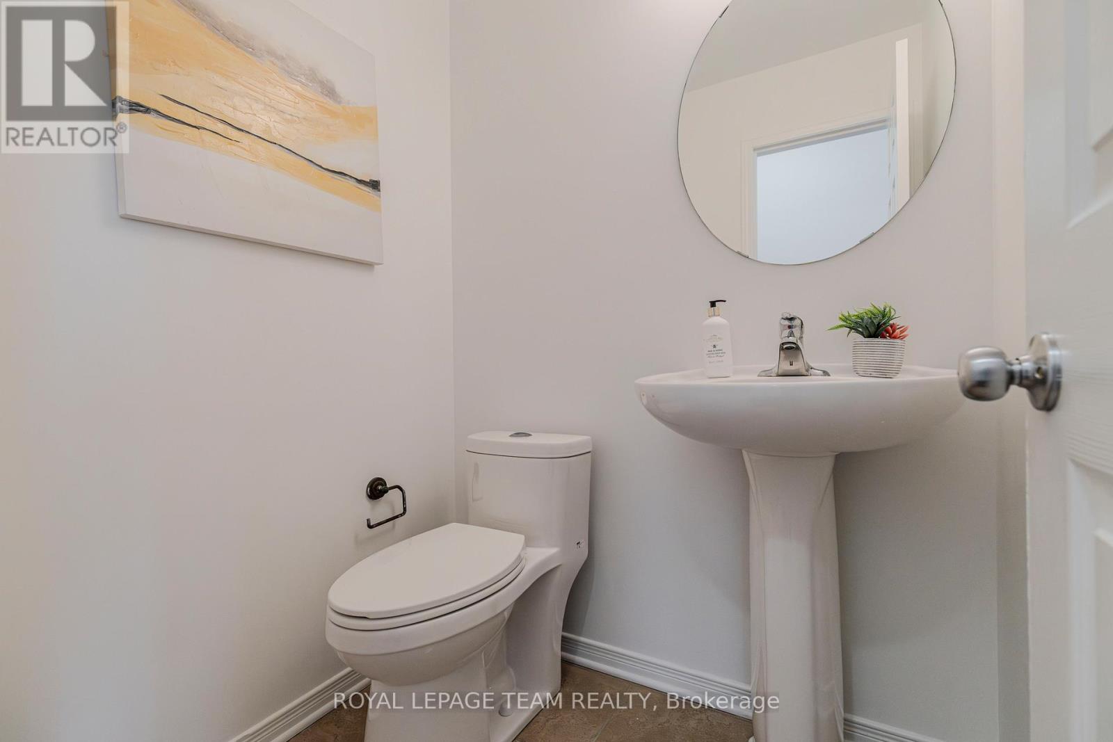 474 West Ridge Drive, Ottawa, Ontario  K2S 0L1 - Photo 12 - X12073511