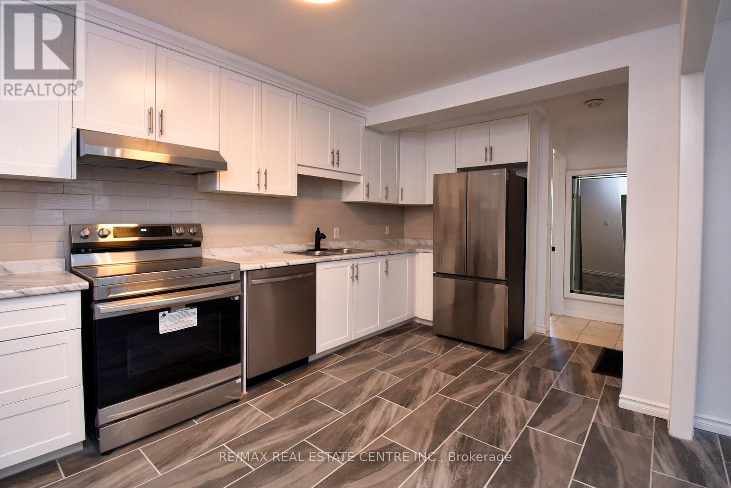 14 Graham Avenue S, Hamilton, Ontario  L8K 2L8 - Photo 8 - X12018357