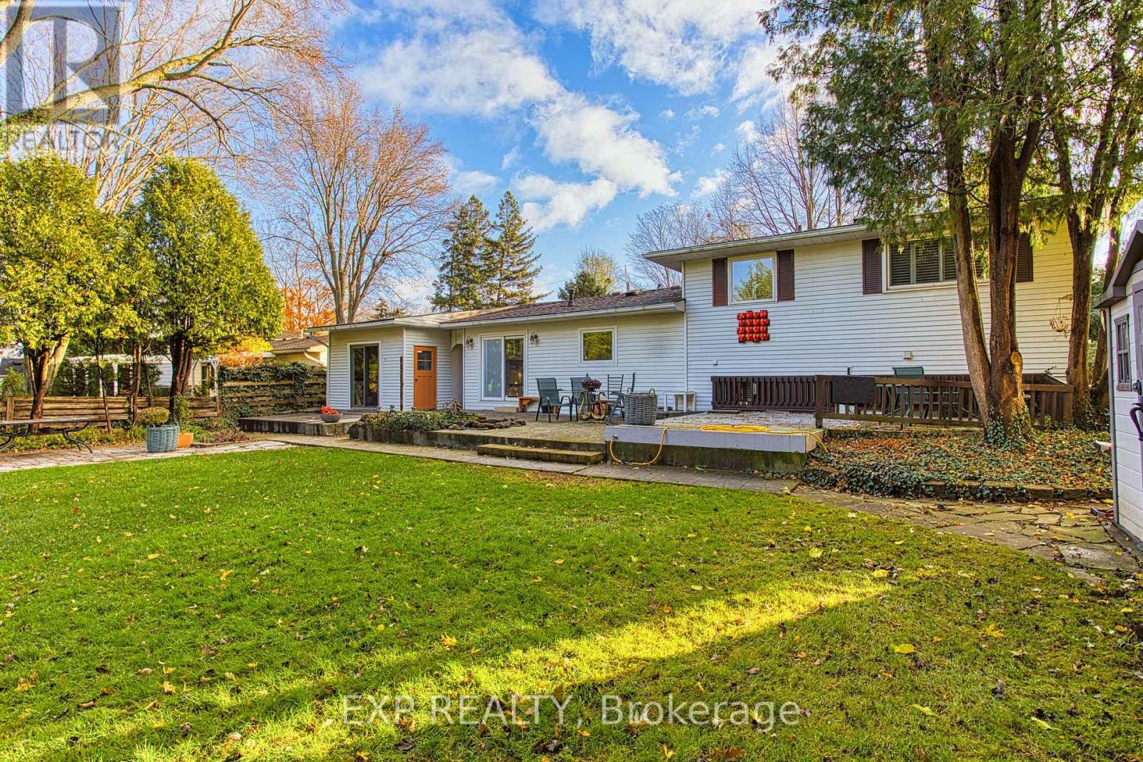 14 George Street, Grimsby (Grimsby West), Ontario  L3M 3Y4 - Photo 25 - X12086825