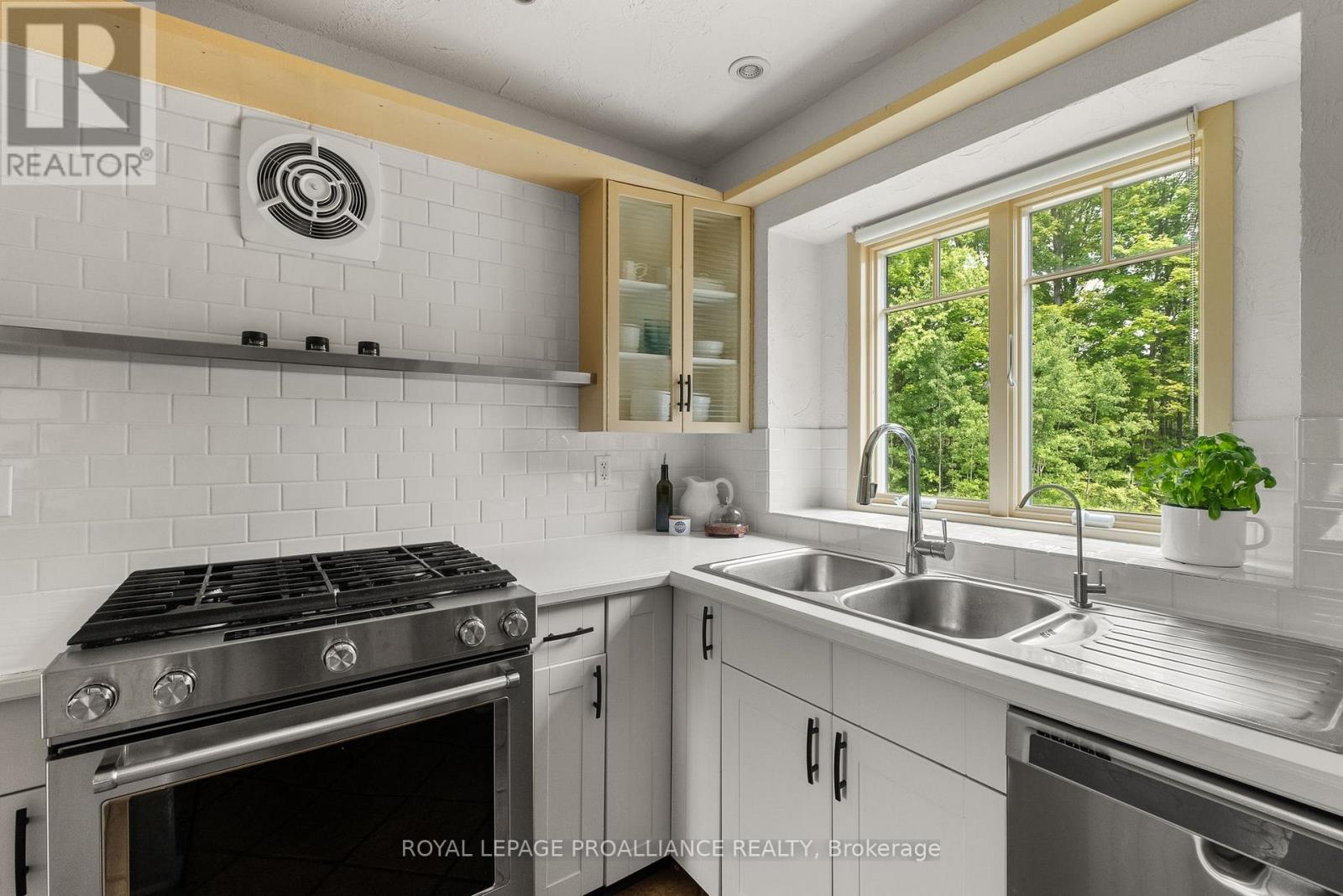 166 Dingman Road, Cramahe, Ontario  K0K 1M0 - Photo 5 - X12207920