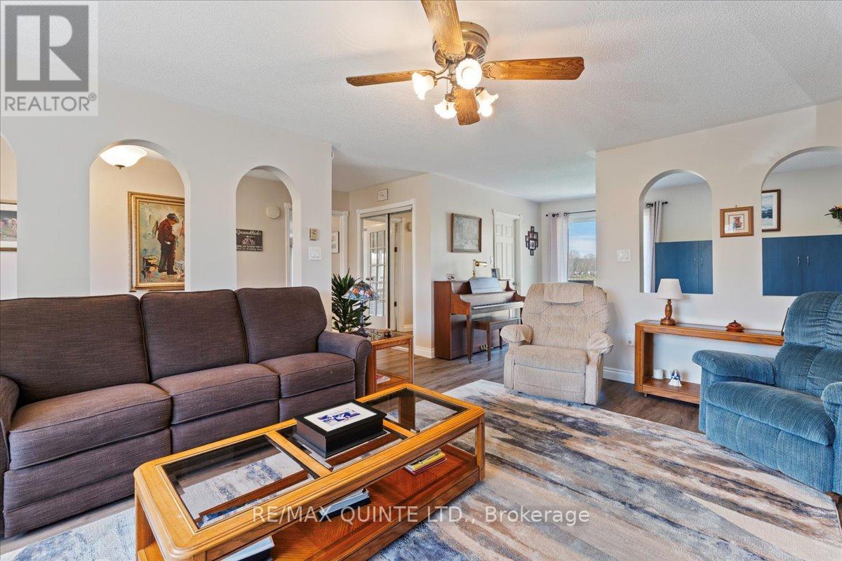321 Rosebush Road, Quinte West, Ontario  K0K 3E0 - Photo 8 - X12208012