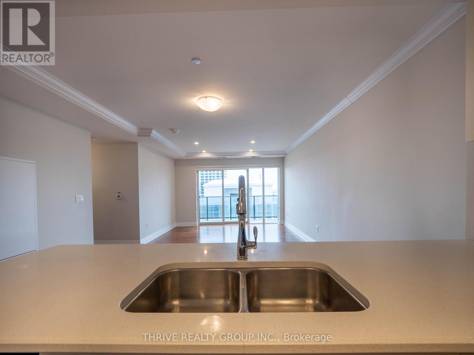 1705 - 505 Talbot Street, London East (East F), Ontario  N6A 2S6 - Photo 11 - X12207948