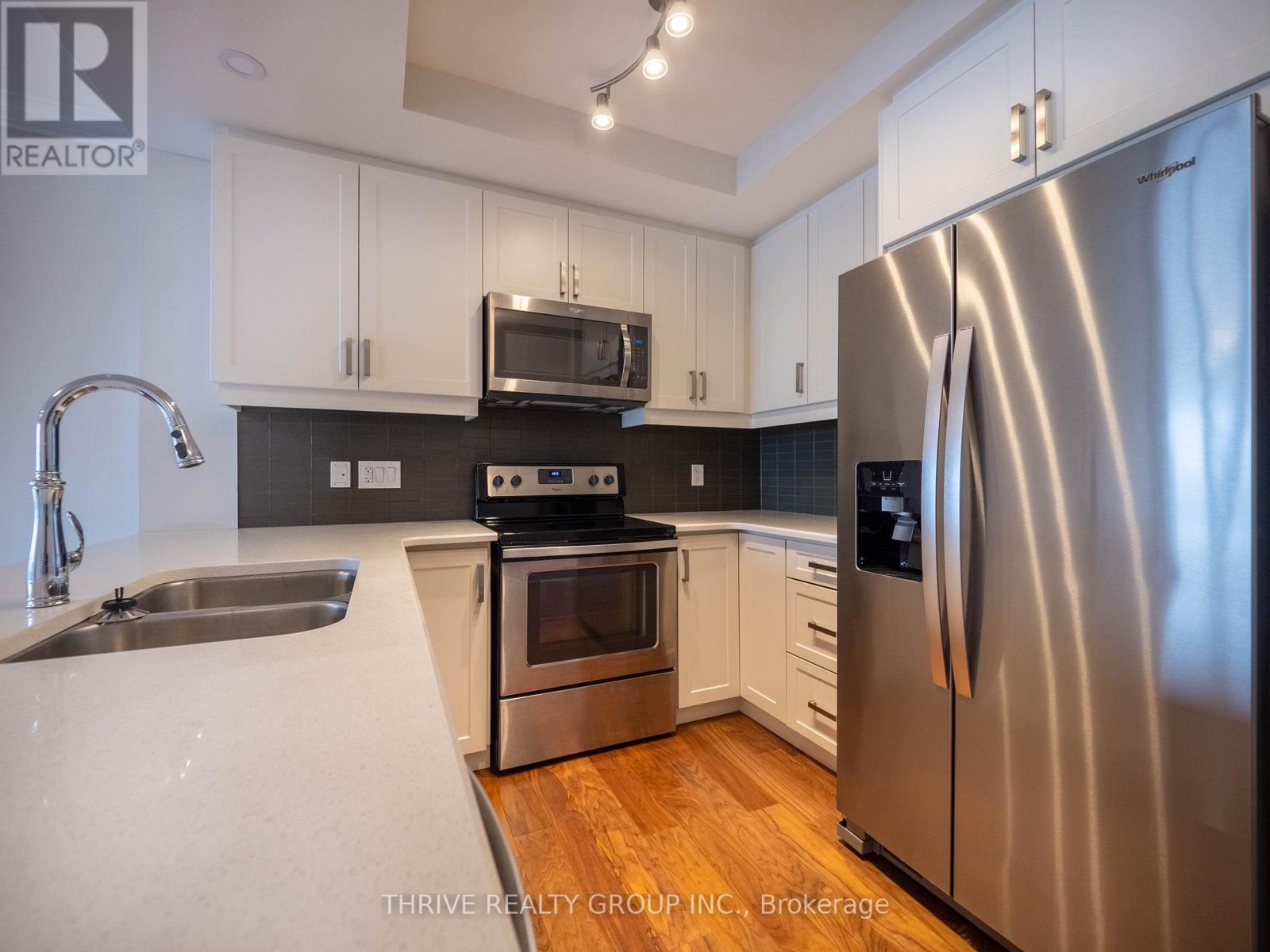 1705 - 505 Talbot Street, London East (East F), Ontario  N6A 2S6 - Photo 12 - X12207948