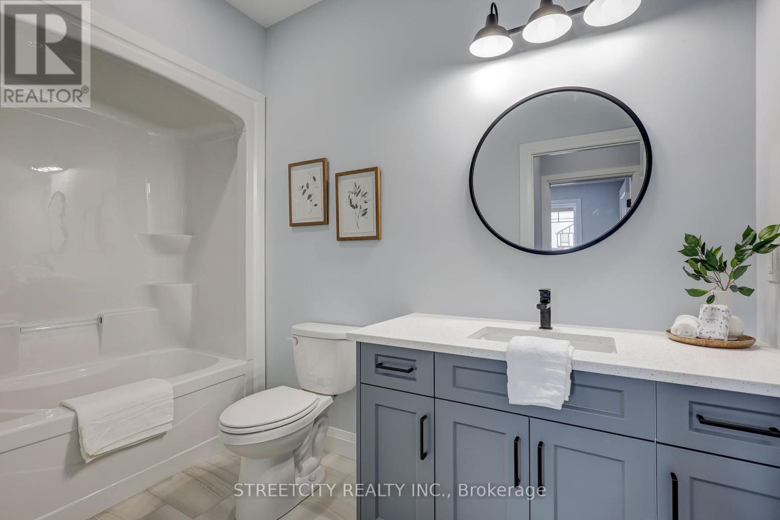 8080 Union Road, Southwold, Ontario  N0L 1K0 - Photo 12 - X12208014