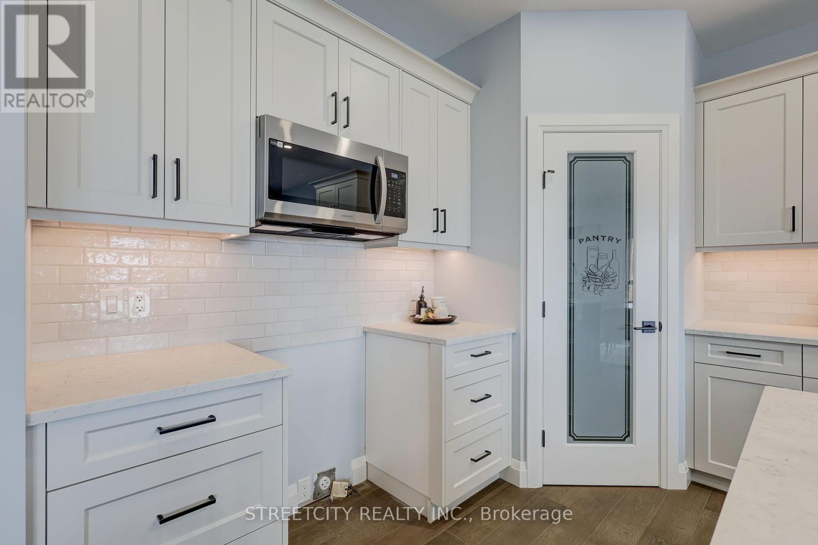 8080 Union Road, Southwold, Ontario  N0L 1K0 - Photo 25 - X12208014