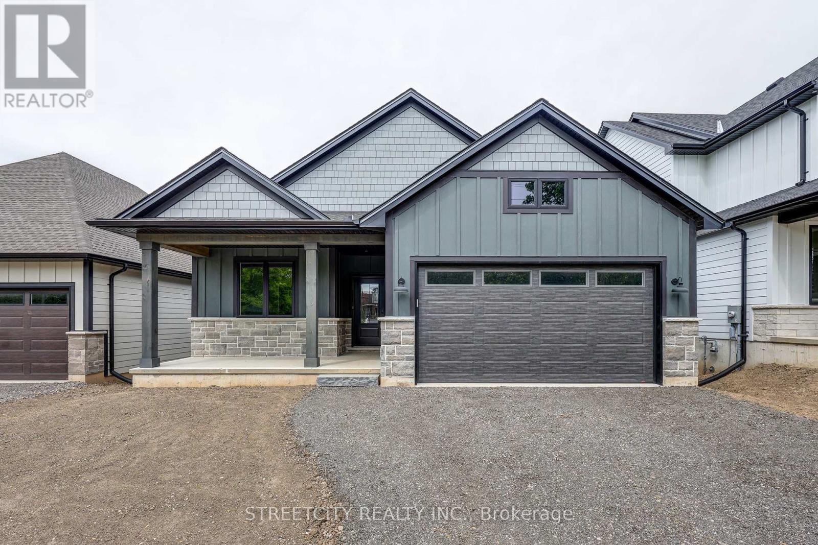 8080 Union Road, Southwold, Ontario  N0L 1K0 - Photo 3 - X12208014