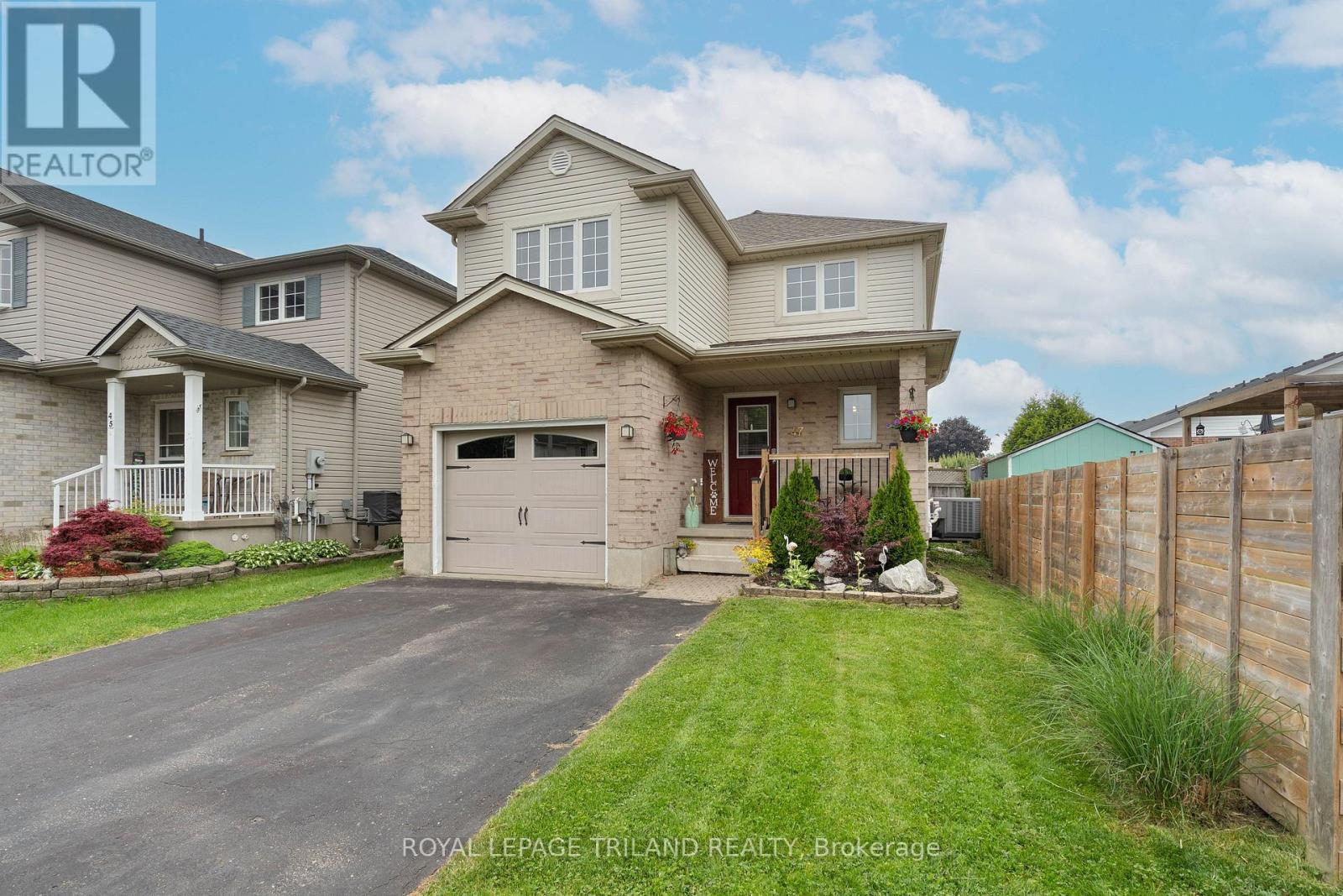 47 Carrie Crescent, St. Thomas, Ontario  N5R 6C1 - Photo 2 - X12208015