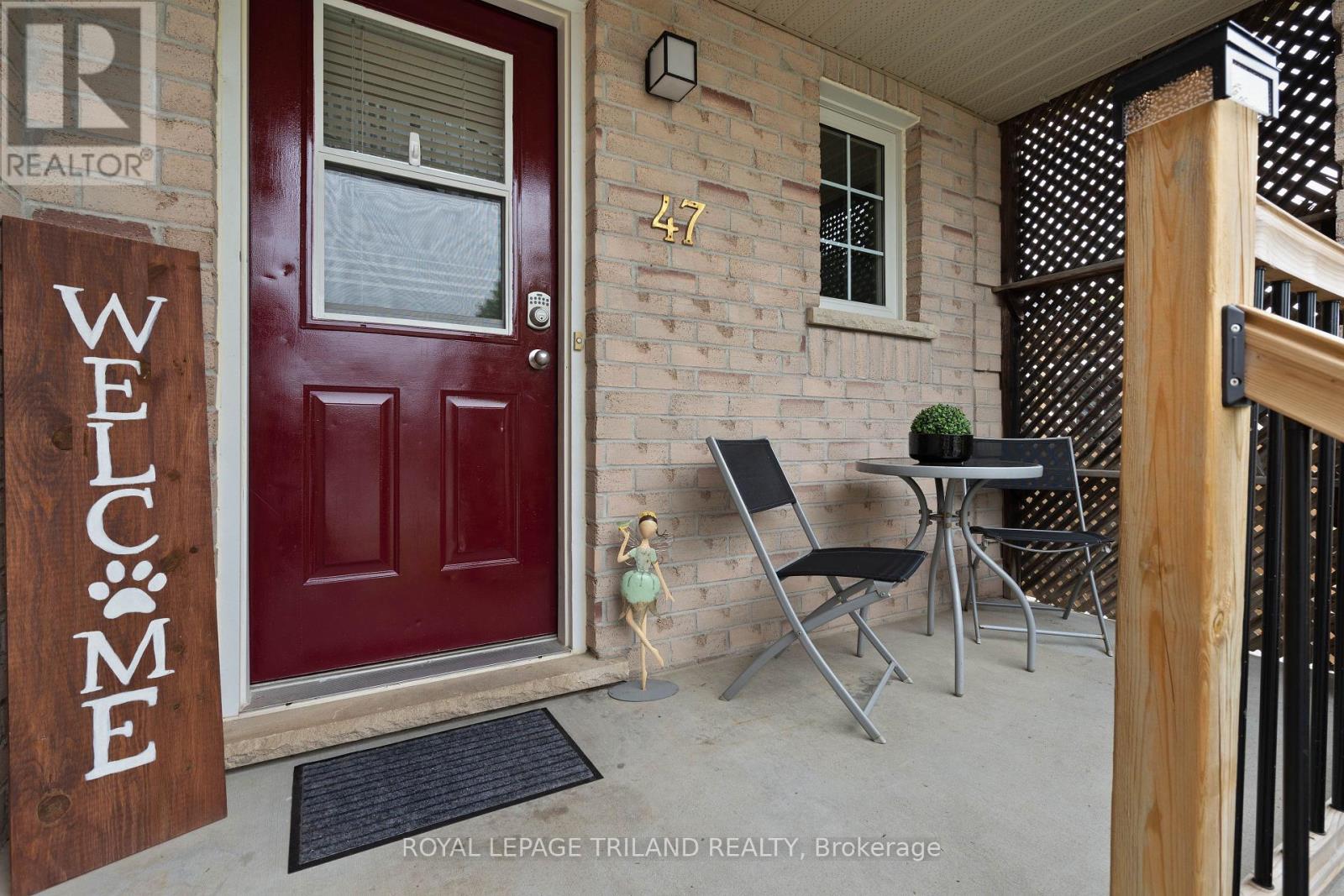 47 Carrie Crescent, St. Thomas, Ontario  N5R 6C1 - Photo 4 - X12208015