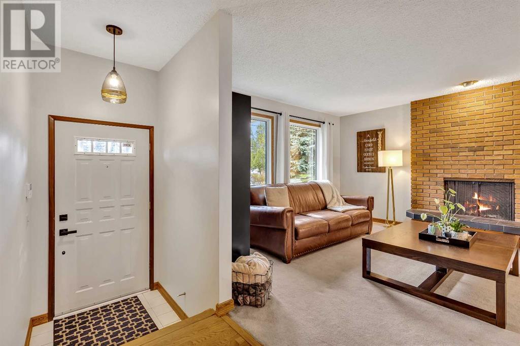 5654 Brenner Crescent Nw, Calgary, Alberta  T2L 1Z4 - Photo 2 - A2228887