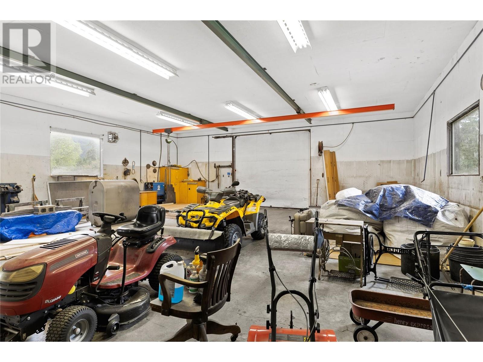 3056 Harmon Road, Clearwater, British Columbia  V0E 3A0 - Photo 42 - 181506