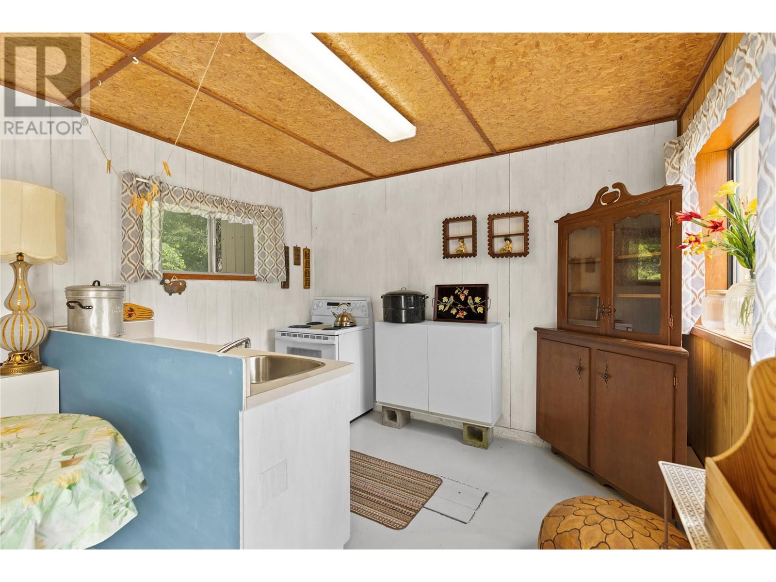 3056 Harmon Road, Clearwater, British Columbia  V0E 3A0 - Photo 33 - 181506