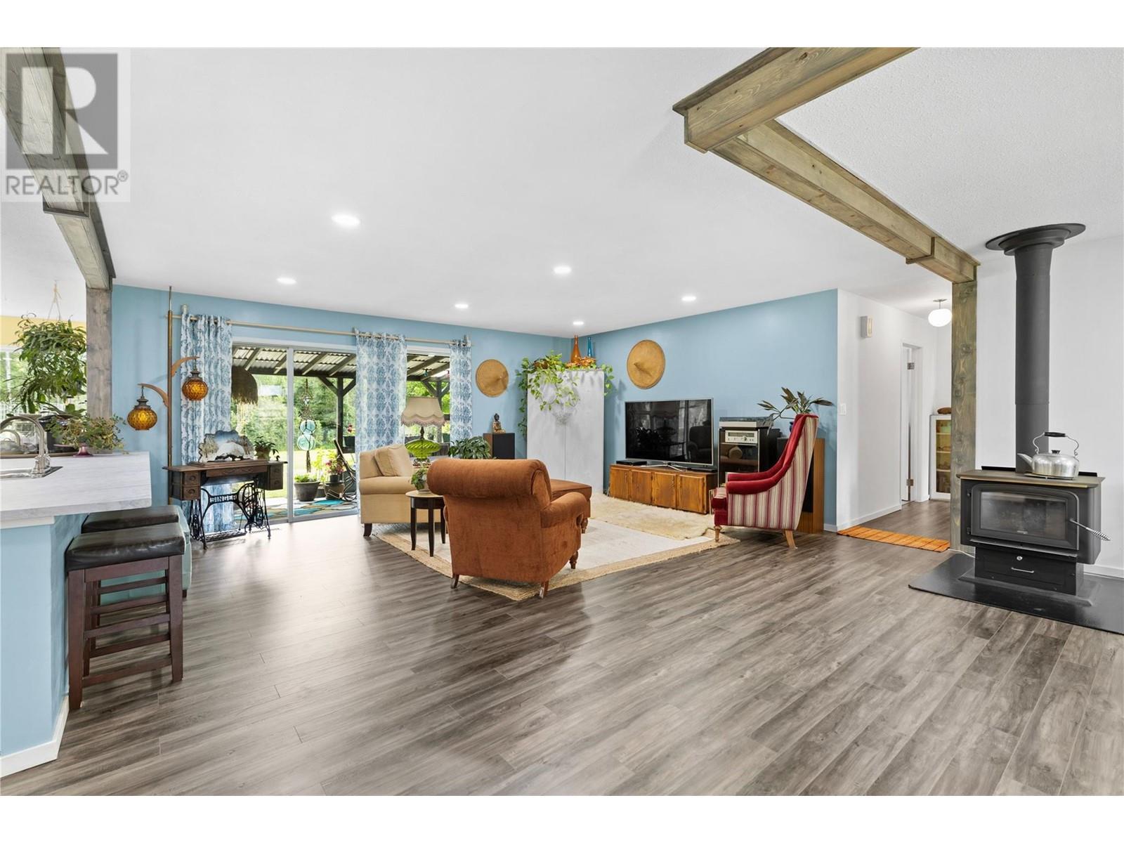 3056 Harmon Road, Clearwater, British Columbia  V0E 3A0 - Photo 5 - 181506