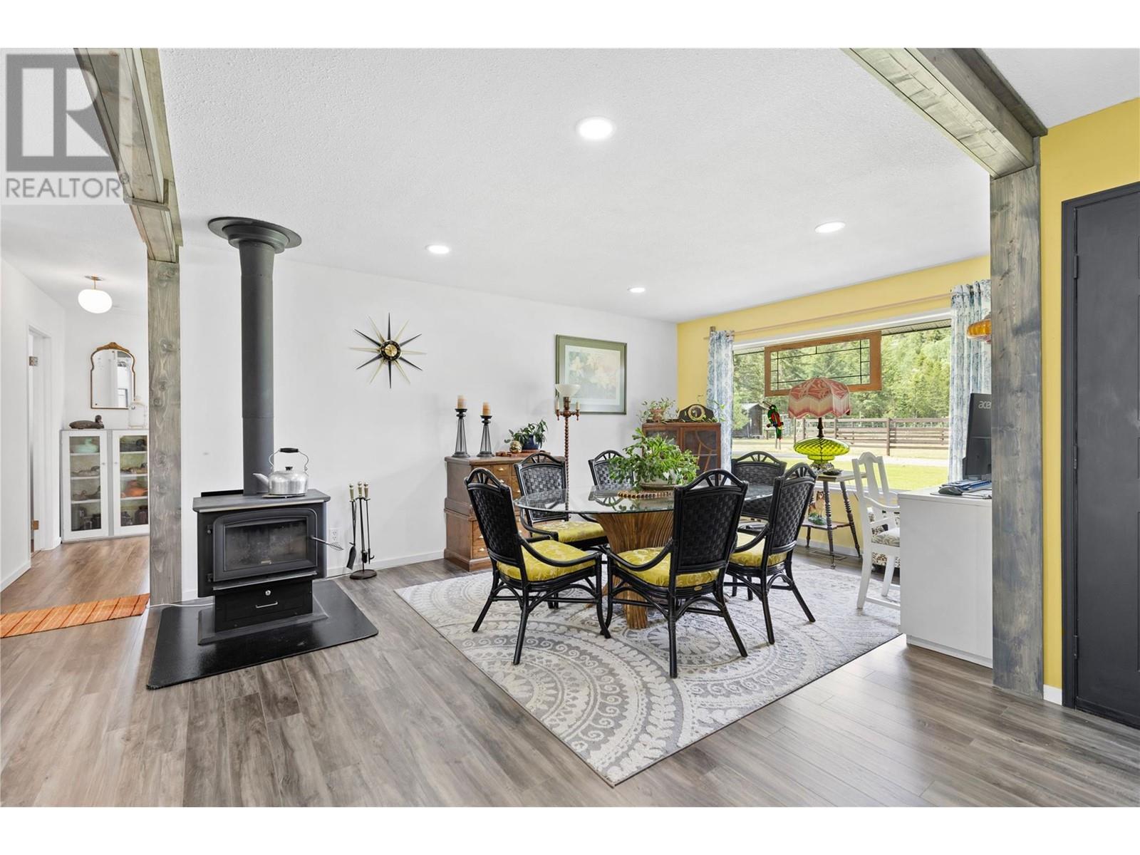 3056 Harmon Road, Clearwater, British Columbia  V0E 3A0 - Photo 4 - 181506