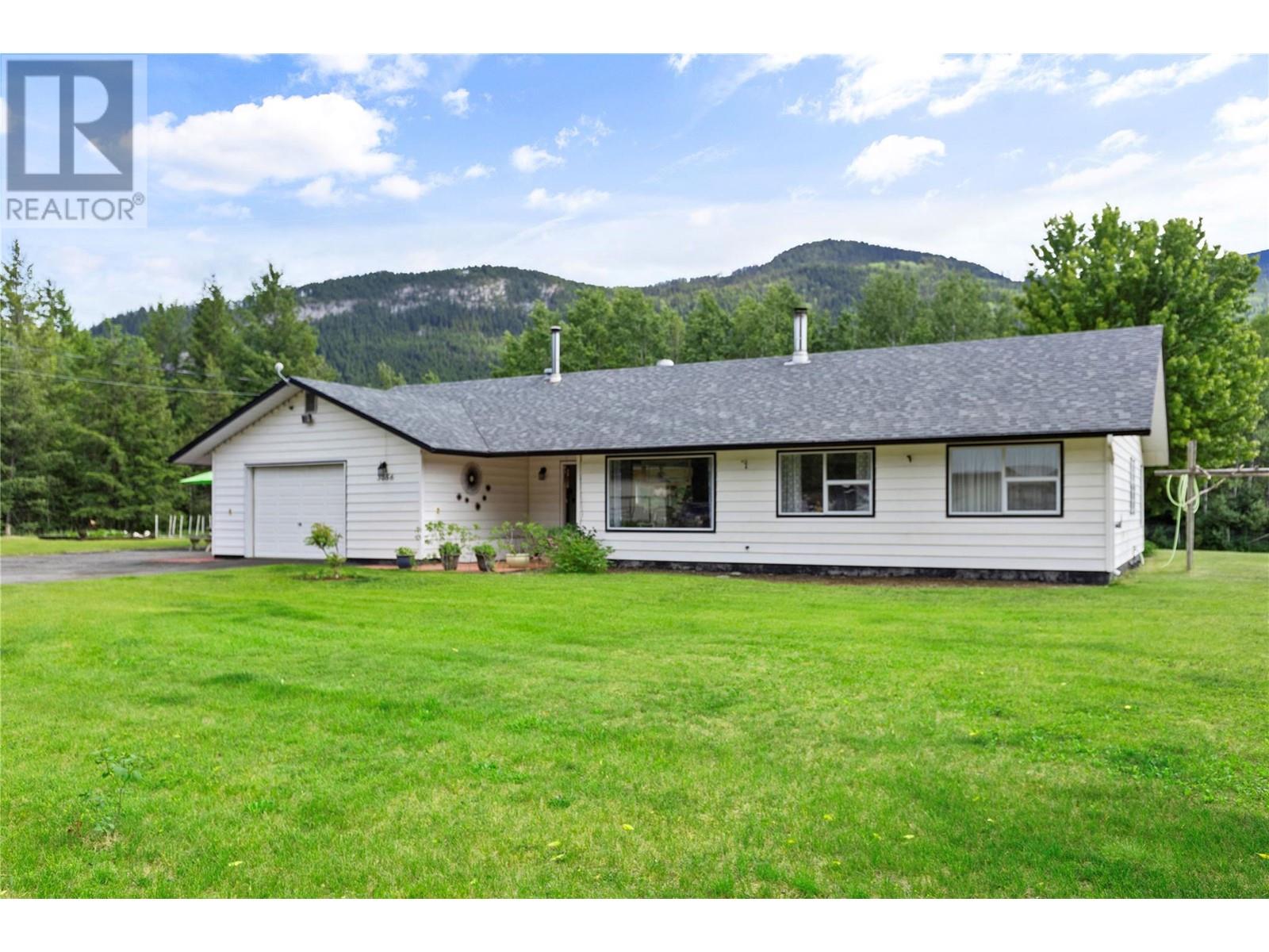 3056 Harmon Road, Clearwater, British Columbia  V0E 3A0 - Photo 58 - 181506