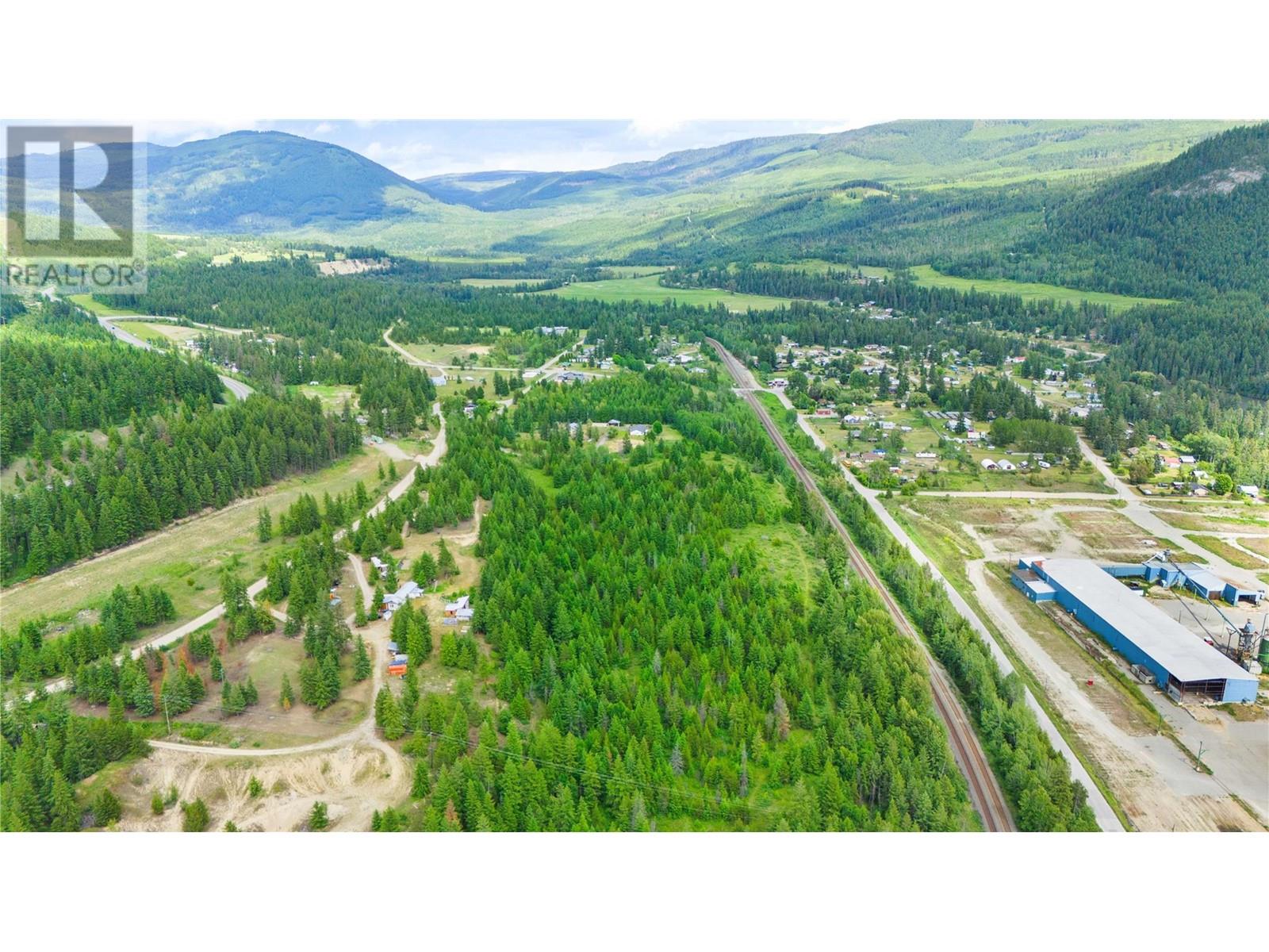 3056 Harmon Road, Clearwater, British Columbia  V0E 3A0 - Photo 57 - 181506