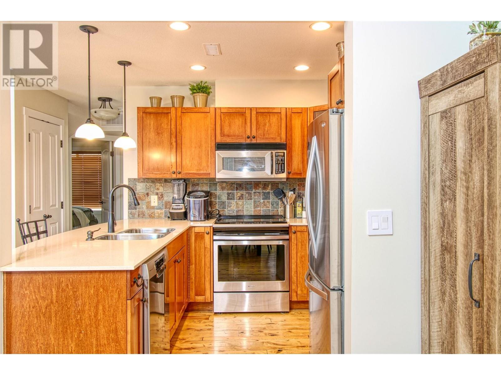 6912 Terazona Drive Unit# 388, Kelowna, British Columbia  V1Z 3R8 - Photo 12 - 10348351