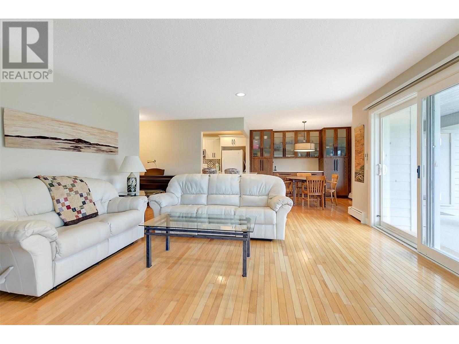 4340b Beach Avenue Unit# 109, Peachland, British Columbia  V0H 1X6 - Photo 8 - 10351249