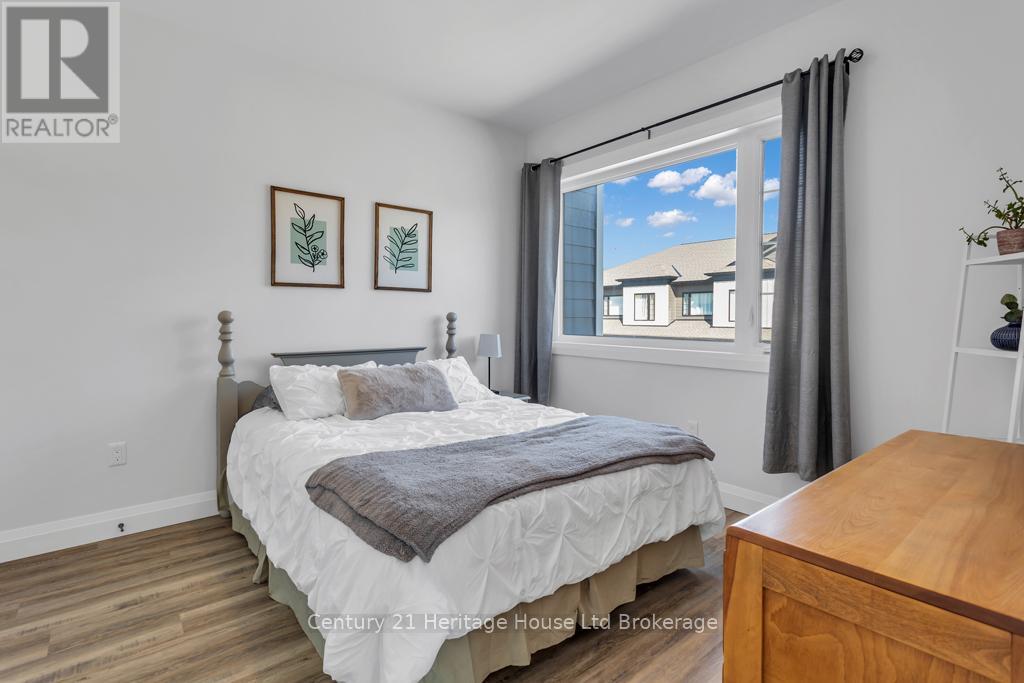 401 - 360 Quarter Town Line, Tillsonburg, Ontario  N4G 0H7 - Photo 12 - X12207977