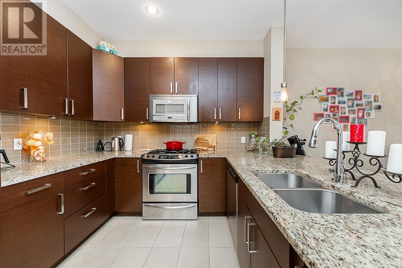 301 288 Hampton Street, New Westminster, British Columbia  V3M 5L9 - Photo 7 - R3010425