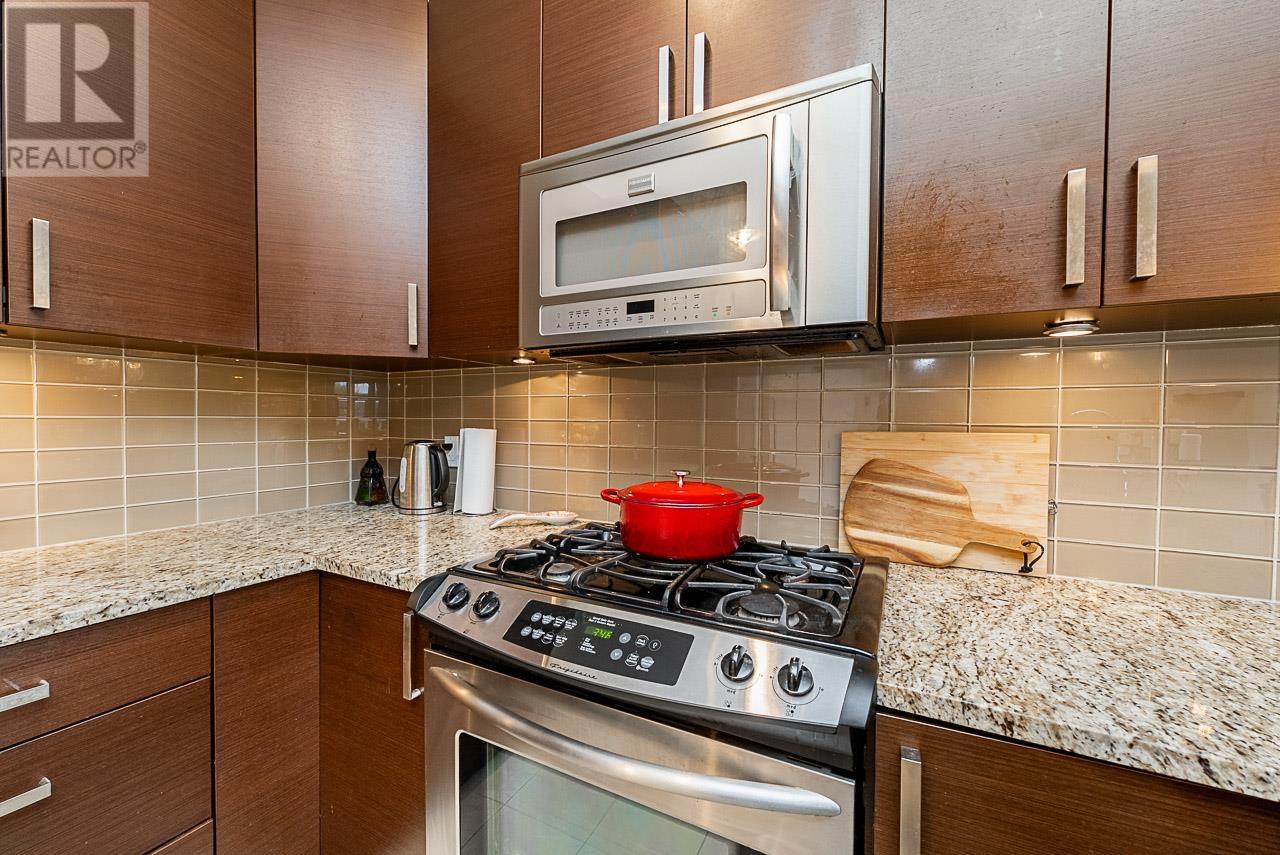 301 288 Hampton Street, New Westminster, British Columbia  V3M 5L9 - Photo 8 - R3010425