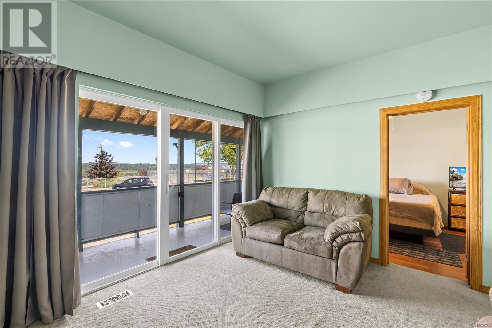 816 4th Ave, Ladysmith, British Columbia  V9G 1B4 - Photo 3 - 1002024