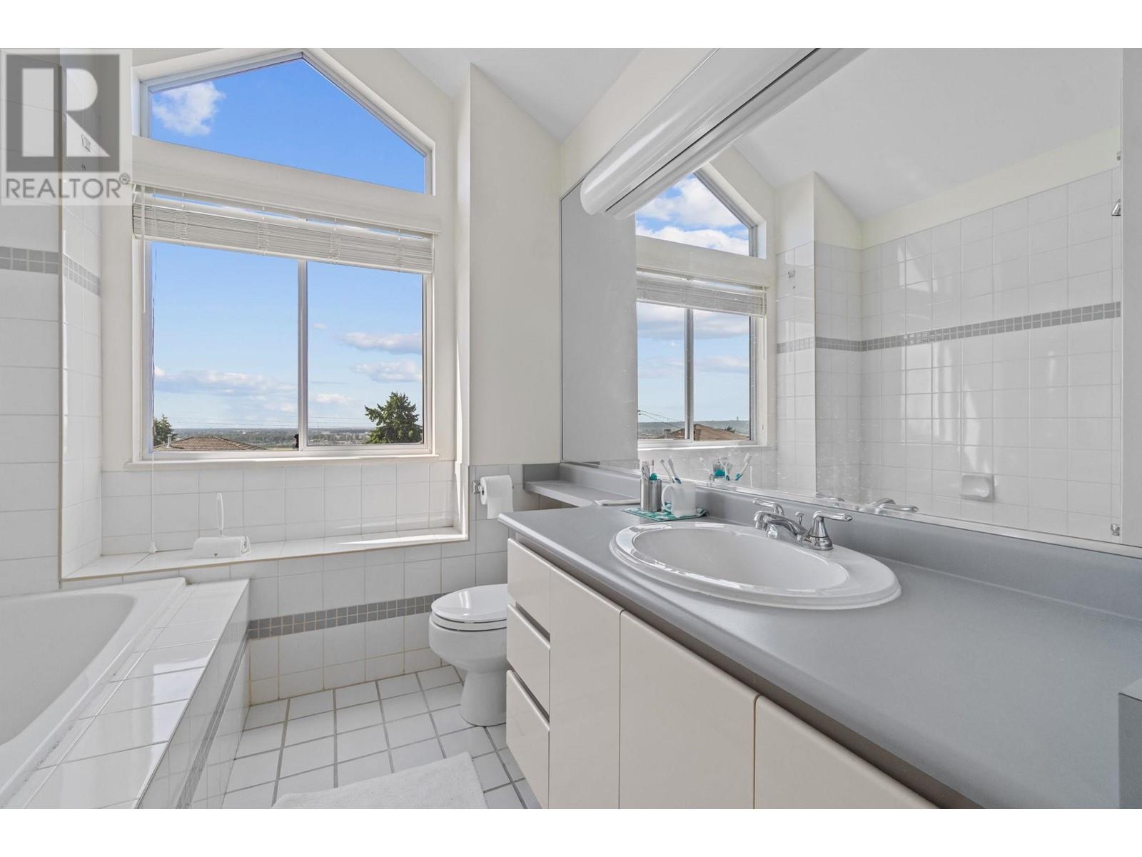 5275 Mckee Street, Burnaby, British Columbia  V5J 2T7 - Photo 28 - R3013013