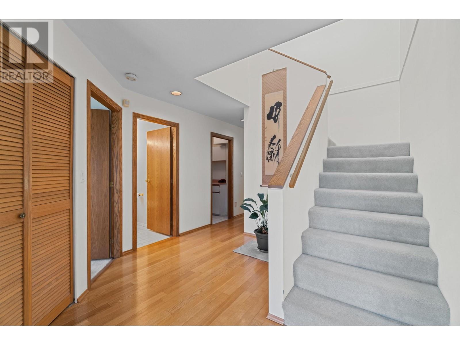 5275 Mckee Street, Burnaby, British Columbia  V5J 2T7 - Photo 14 - R3013013