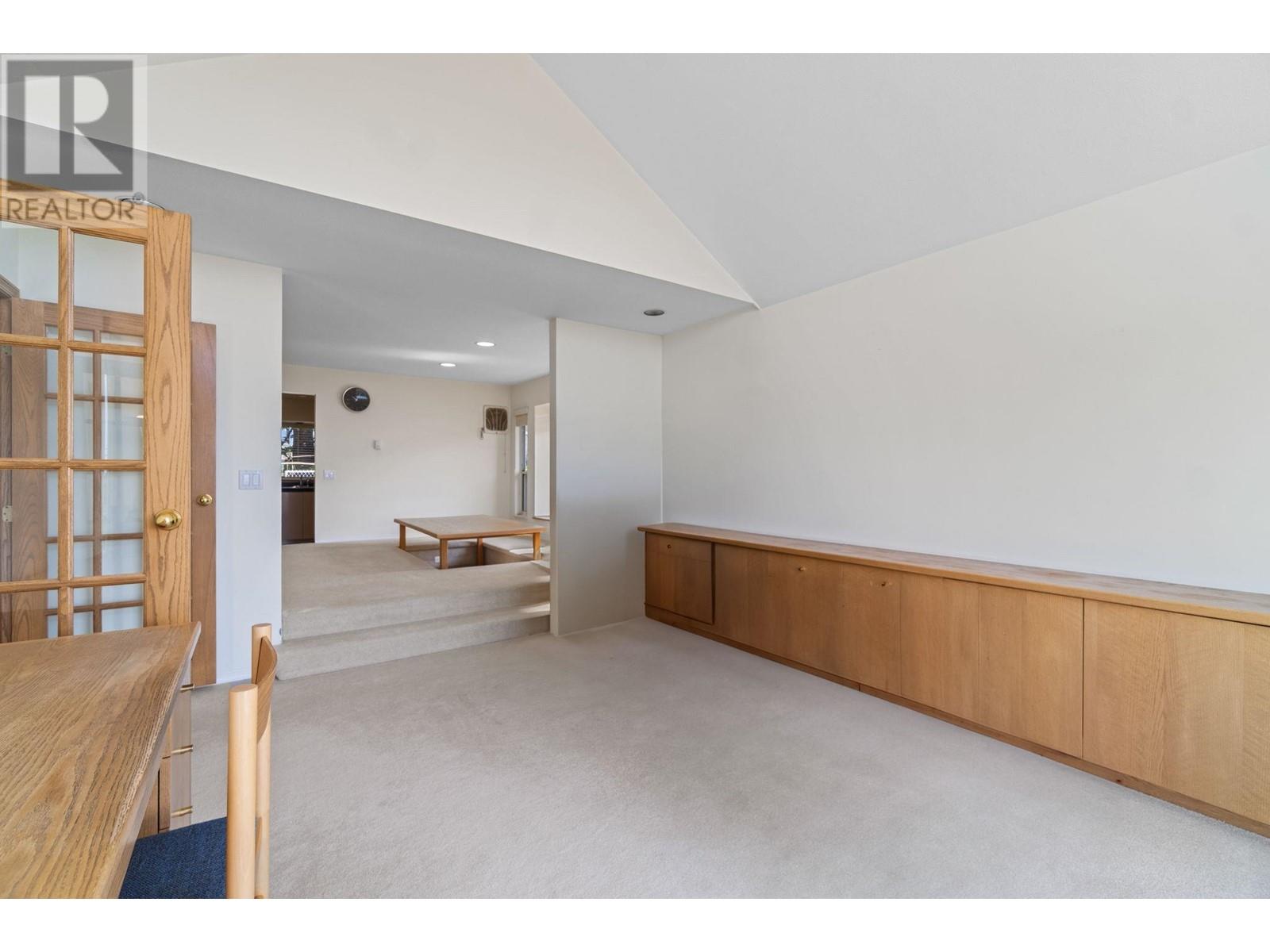 5275 Mckee Street, Burnaby, British Columbia  V5J 2T7 - Photo 6 - R3013013