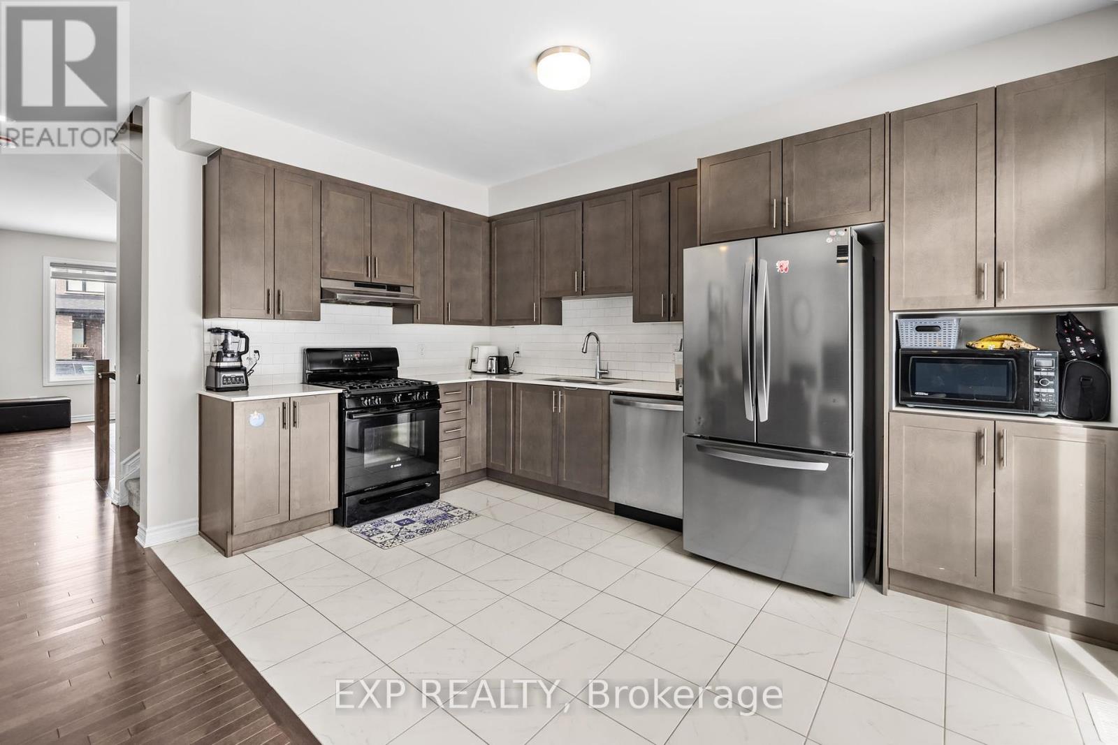 229 Appalachian Circle, Ottawa, Ontario  K2J 6X4 - Photo 9 - X12207947