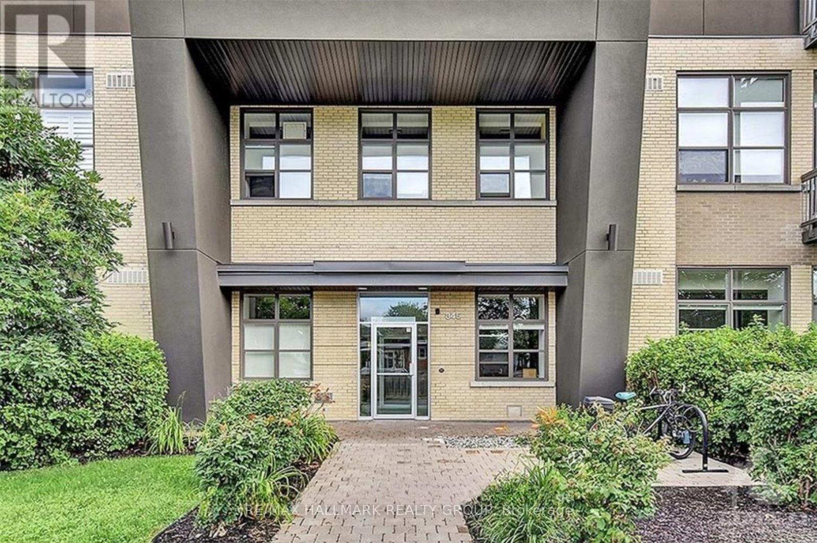 304 - 345 St Denis Street, Ottawa, Ontario  K1L 5J1 - Photo 2 - X12208025