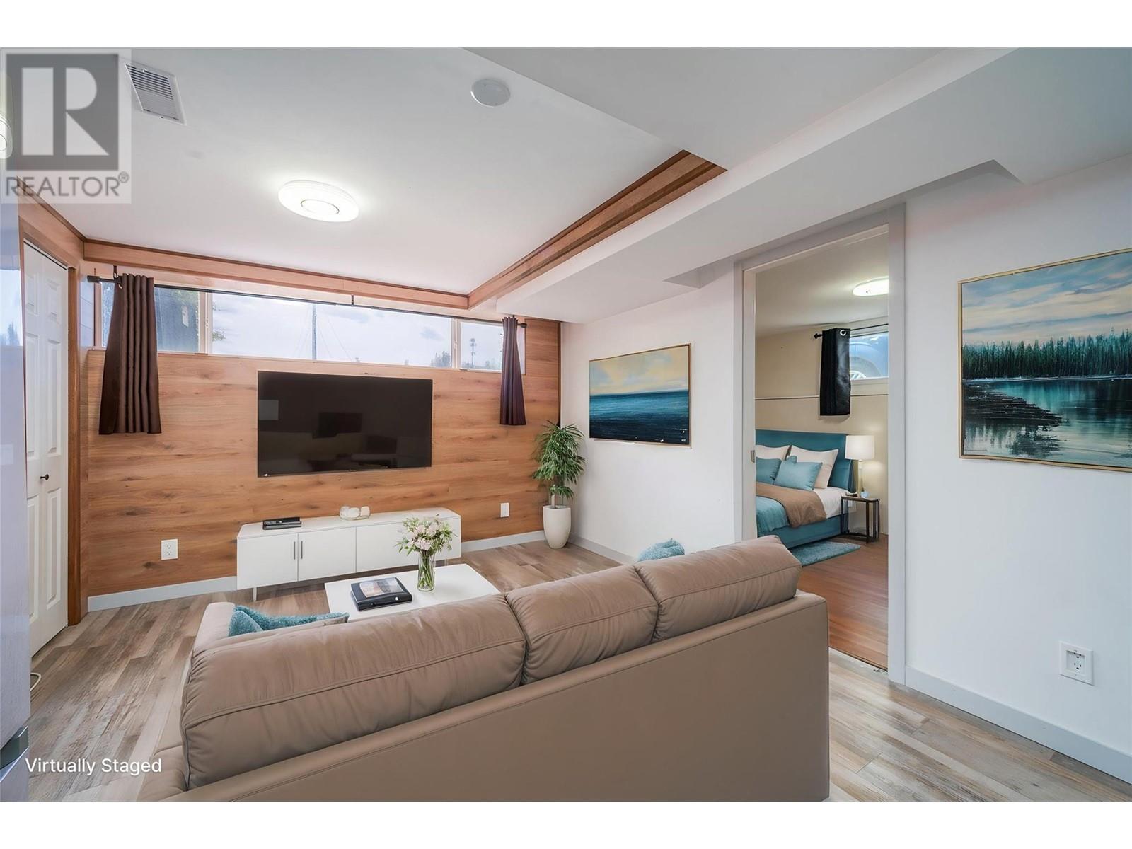 2946 Springfield Road, Kelowna, British Columbia  V1X 4N7 - Photo 27 - 10349437