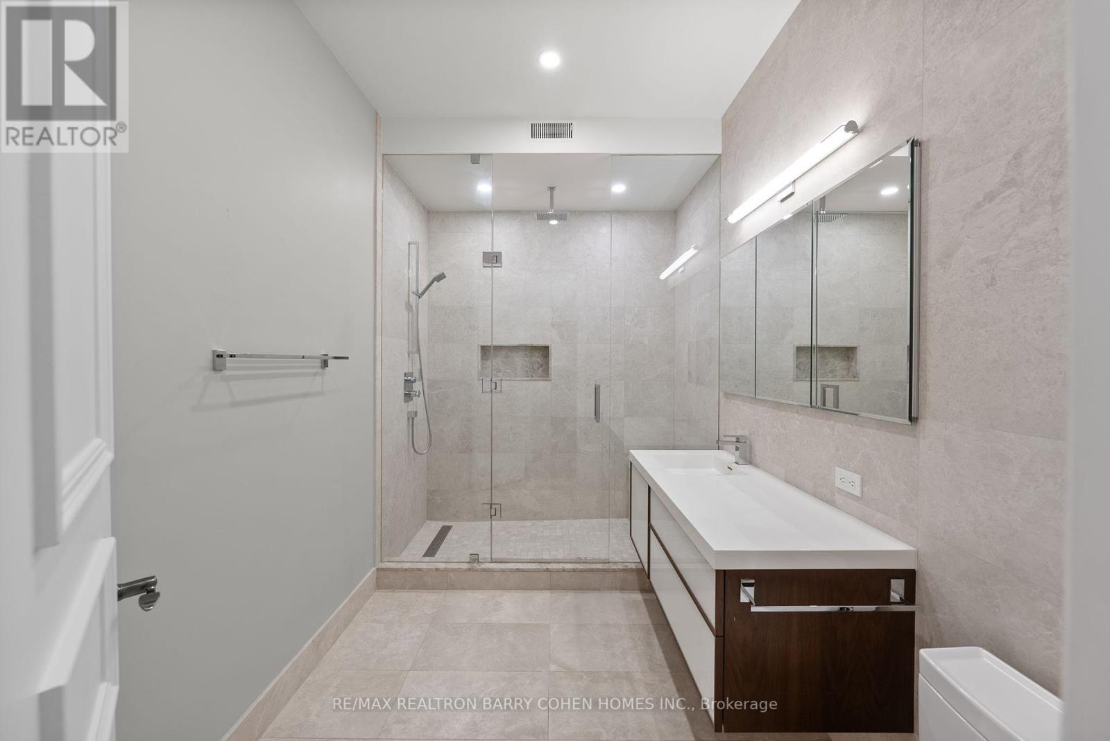 113 Coldstream Avenue, Toronto, Ontario  M5N 1X7 - Photo 32 - C12207732