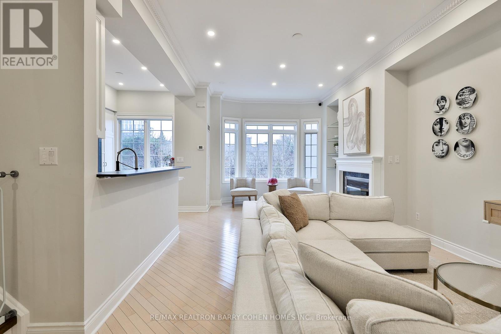 Th 10 - 8 Rean Drive, Toronto (Bayview Village), Ontario  M2K 3B9 - Photo 21 - C12207743