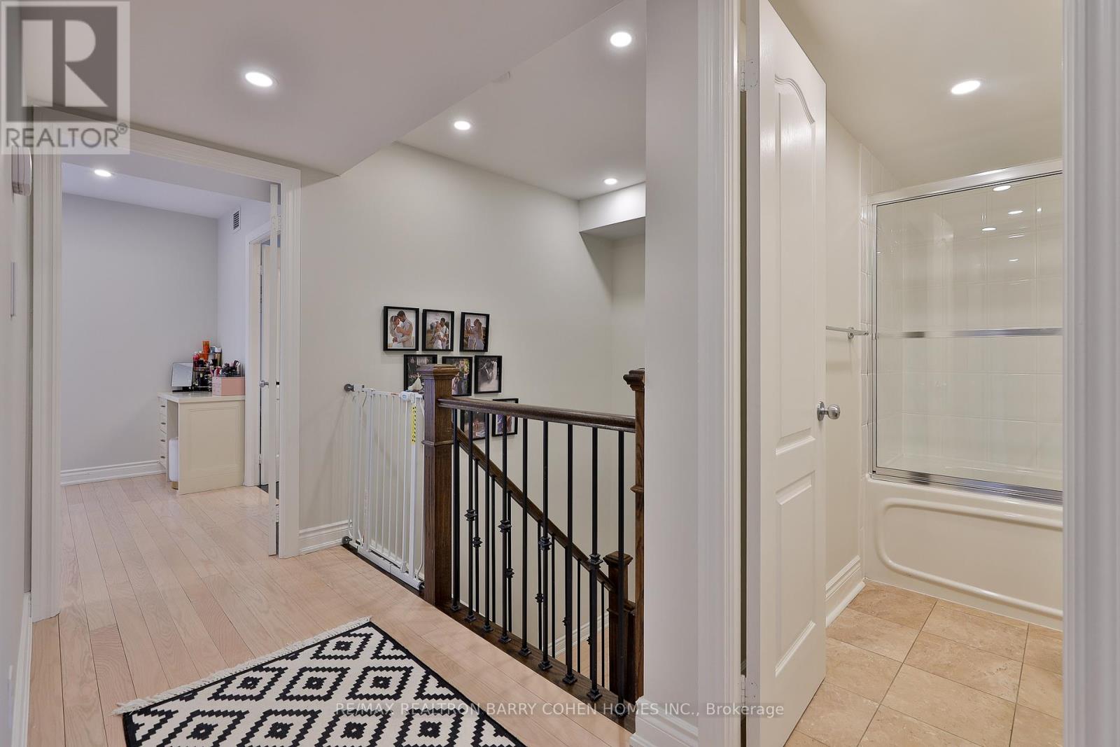 Th 10 - 8 Rean Drive, Toronto, Ontario  M2K 3B9 - Photo 36 - C12207743