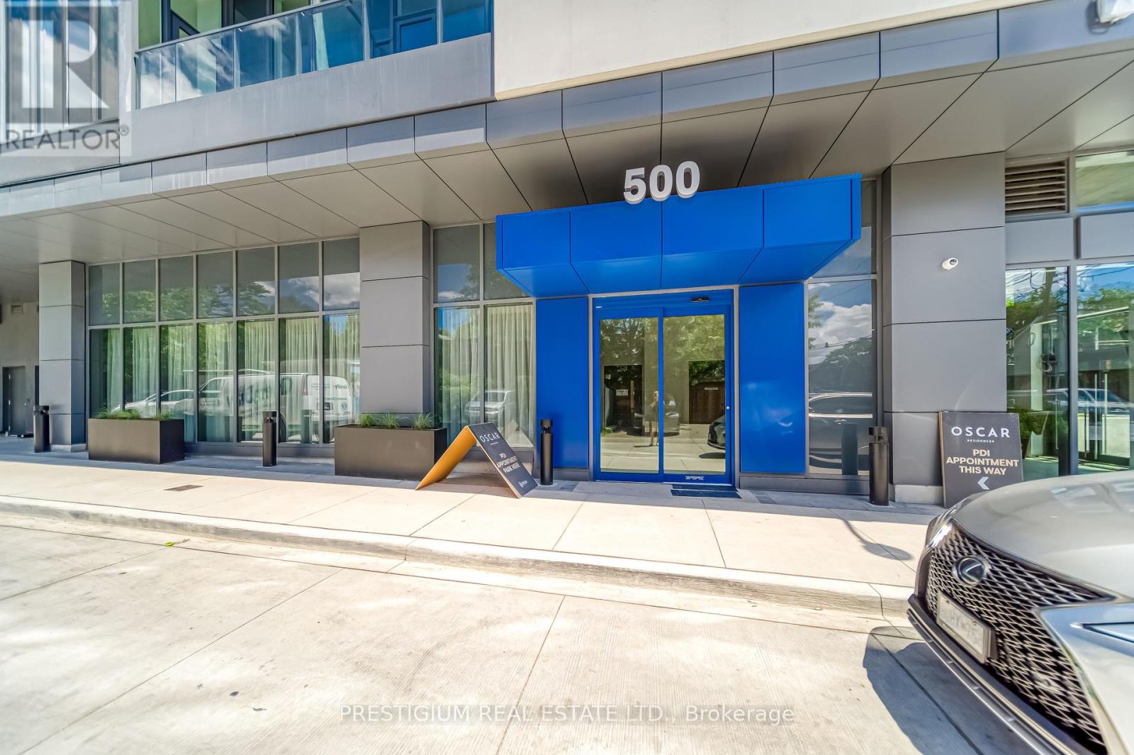 322 - 500 Dupont Street, Toronto, Ontario  M6G 1Y7 - Photo 2 - C12207840