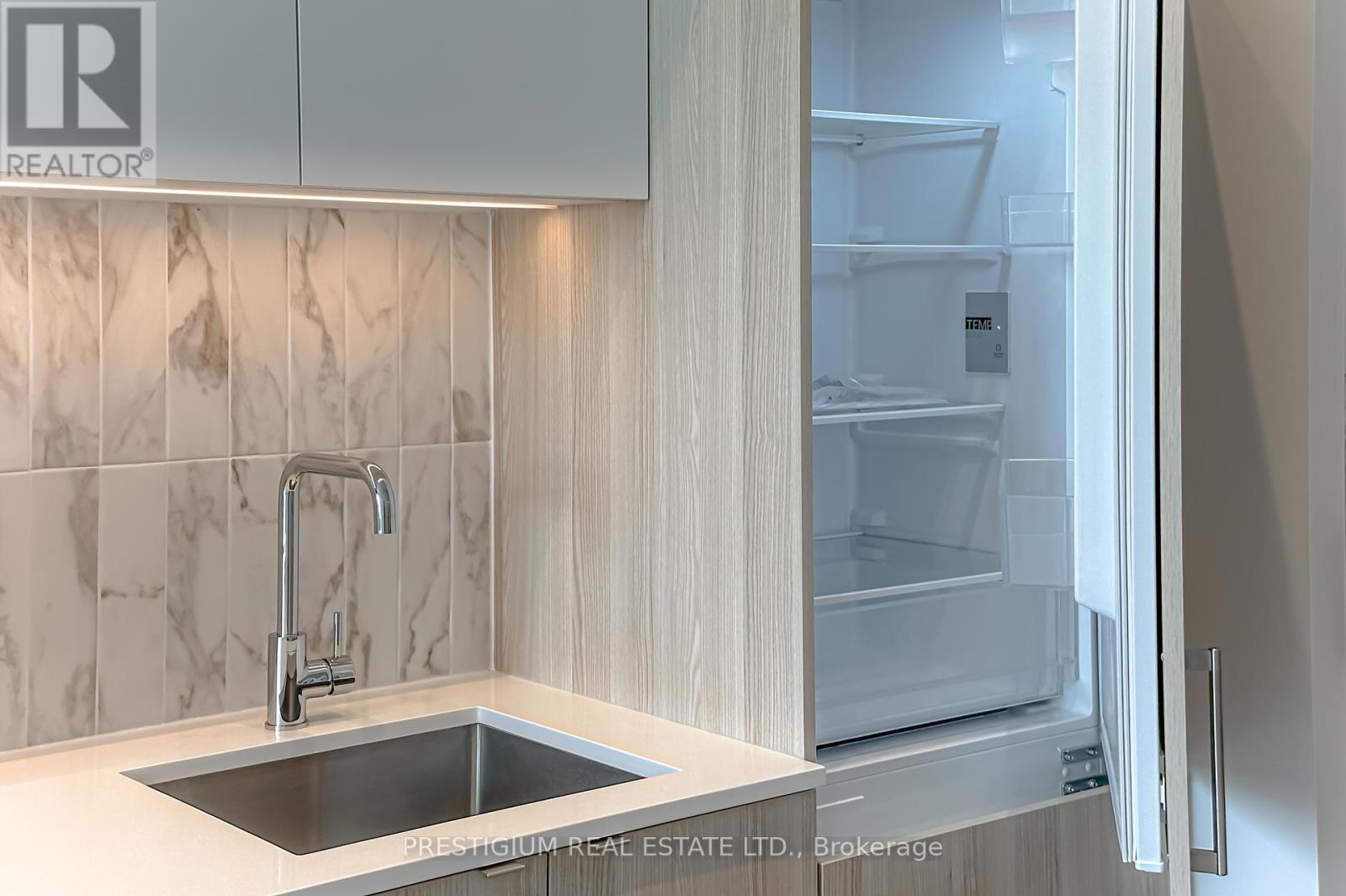 322 - 500 Dupont Street, Toronto, Ontario  M6G 1Y7 - Photo 22 - C12207840