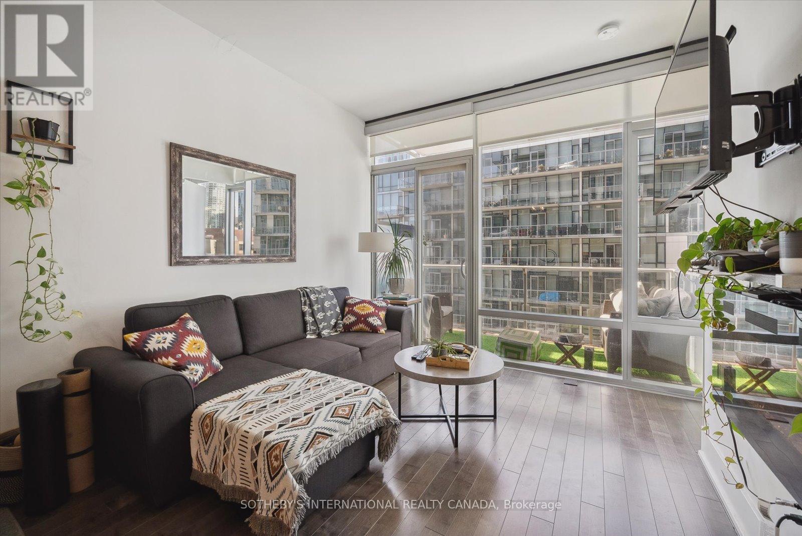 726 - 39 Queens Quay E, Toronto, Ontario  M5A 0A5 - Photo 20 - C12207914
