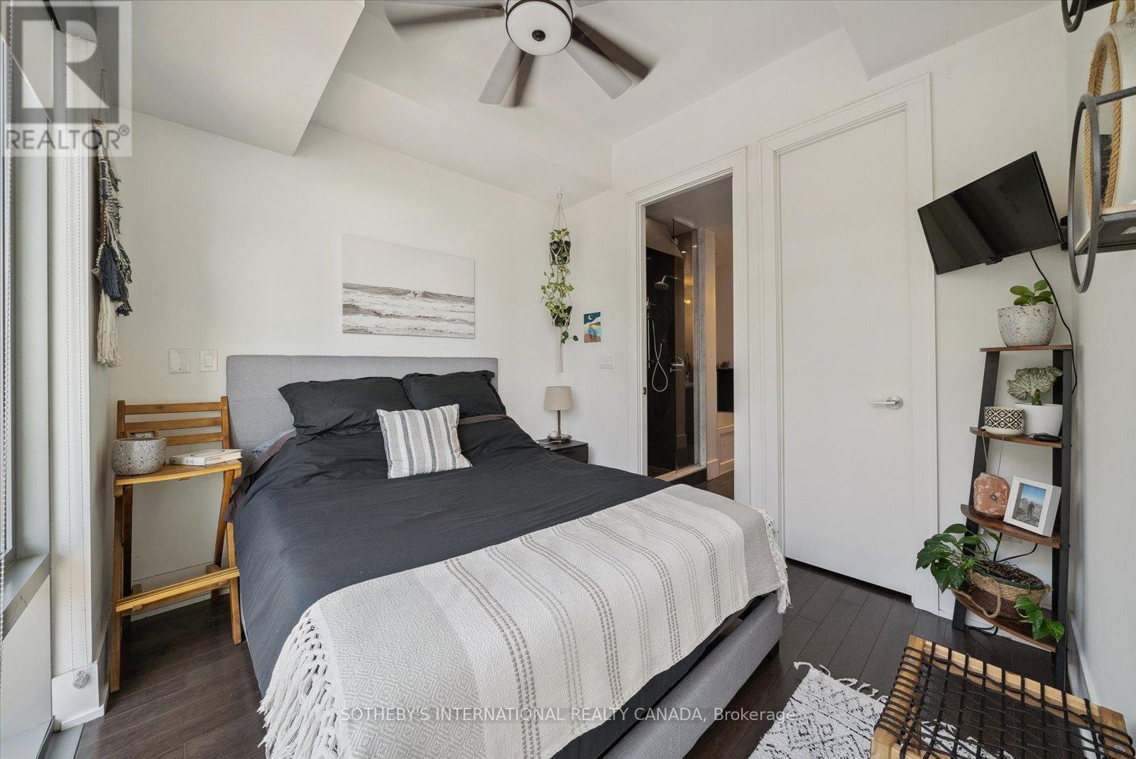 726 - 39 Queens Quay E, Toronto, Ontario  M5A 0A5 - Photo 24 - C12207914