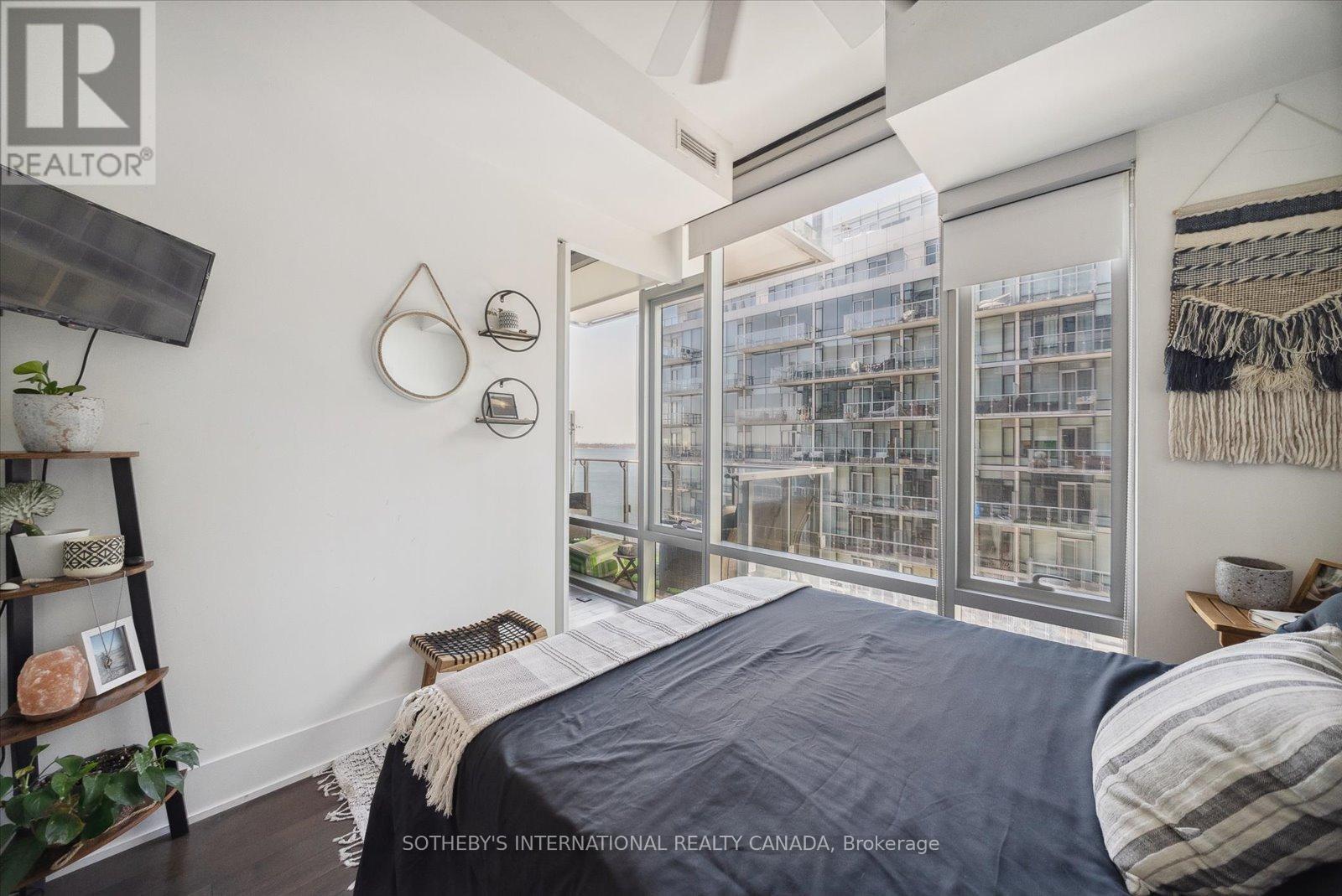 726 - 39 Queens Quay E, Toronto, Ontario  M5A 0A5 - Photo 26 - C12207914