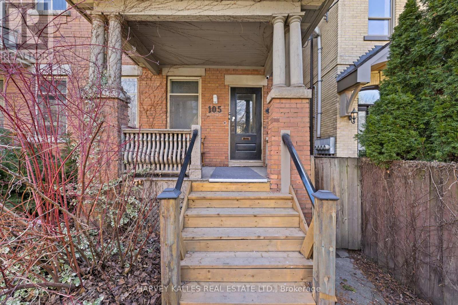 105 Pembroke Street, Toronto, Ontario  M5A 2N9 - Photo 4 - C12207972