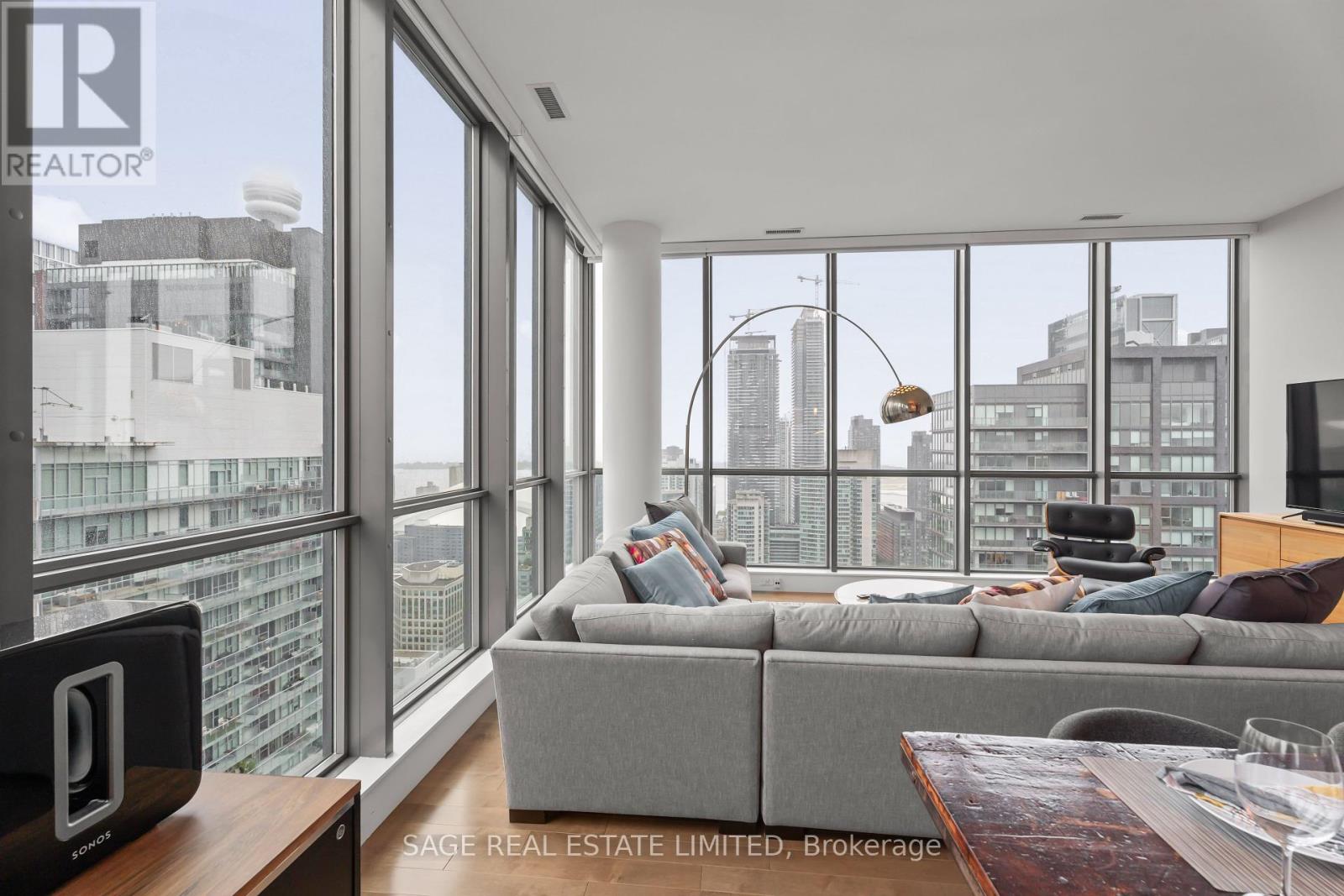 3505 - 8 Charlotte Street, Toronto (Waterfront Communities), Ontario  M5V 0K4 - Photo 12 - C12207987